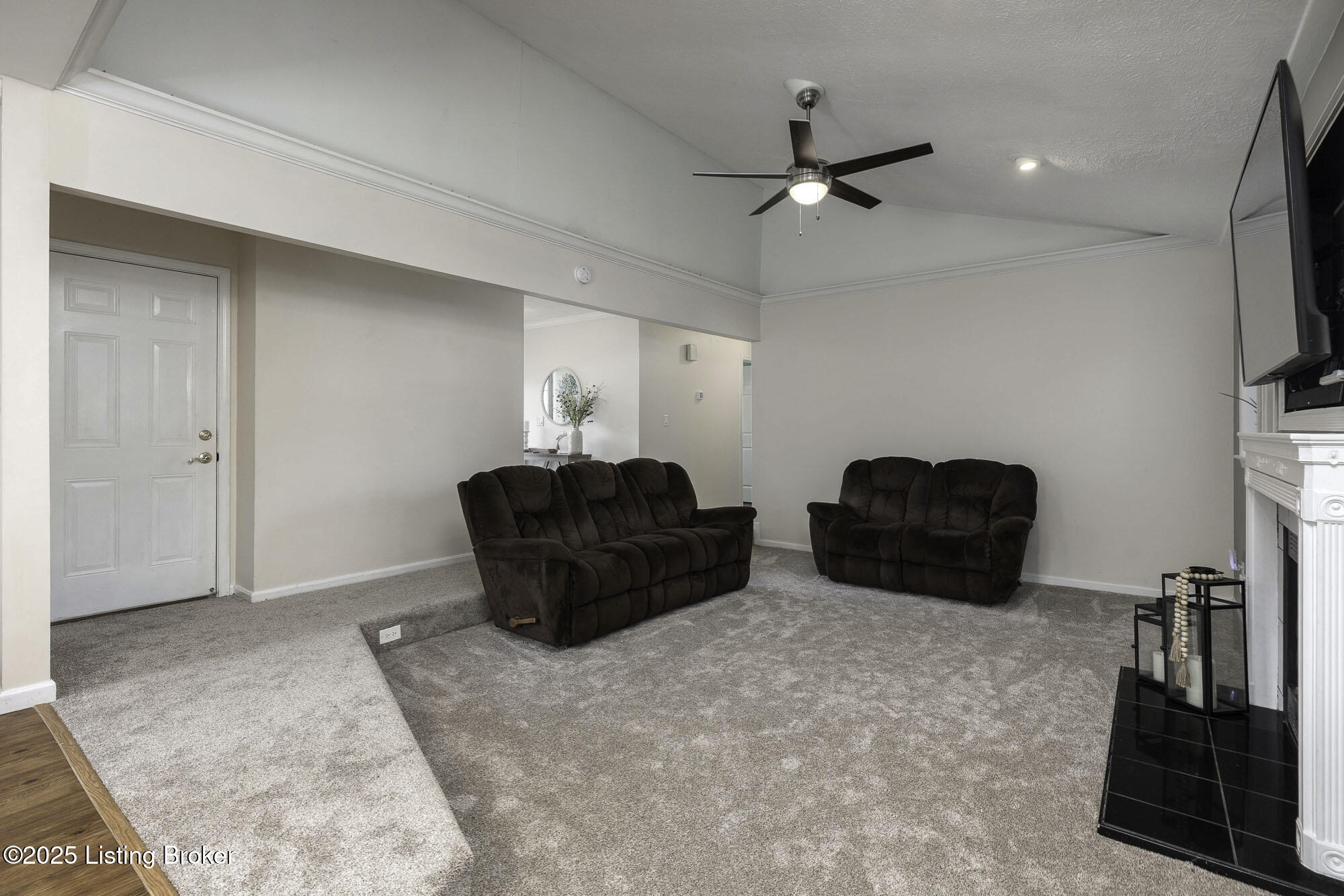 2404 Ruth Haven Ct