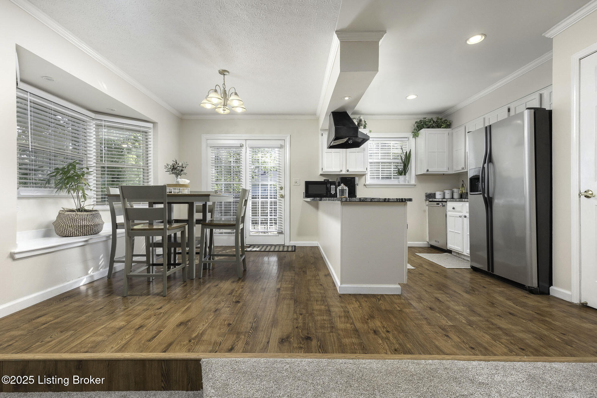 2404 Ruth Haven Ct