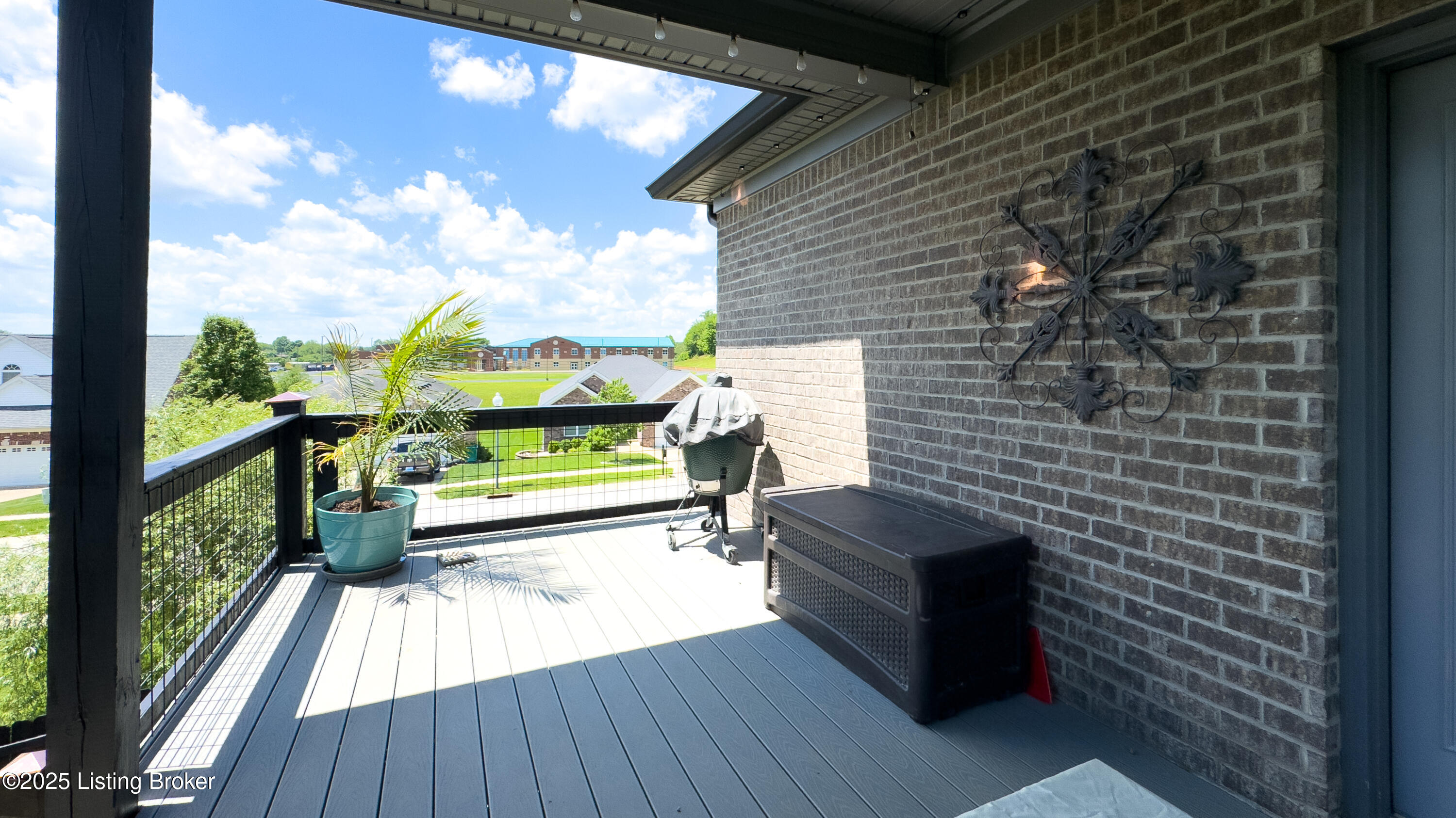 304 Deep Creek Dr