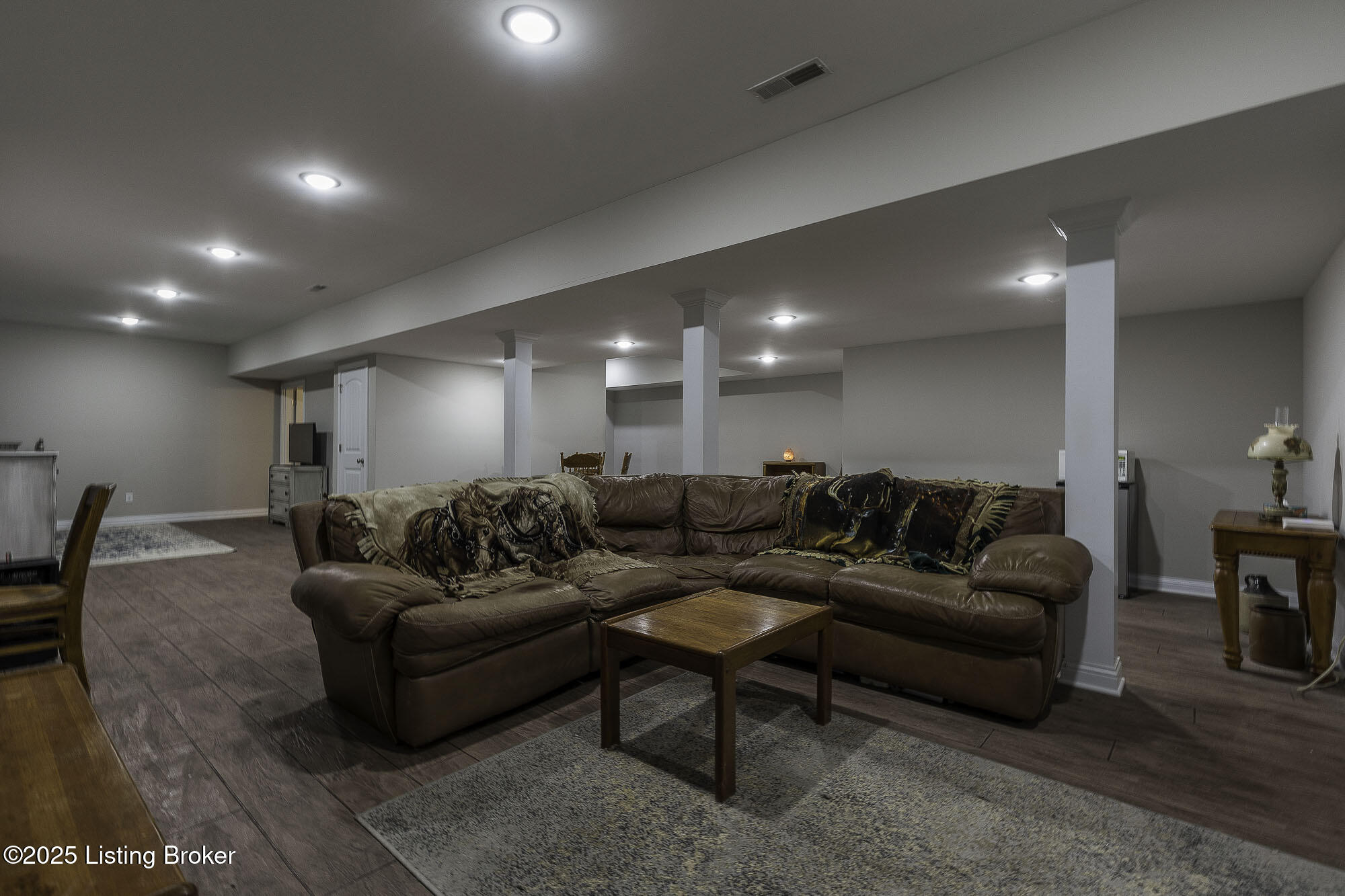 188 Wakefield Dr