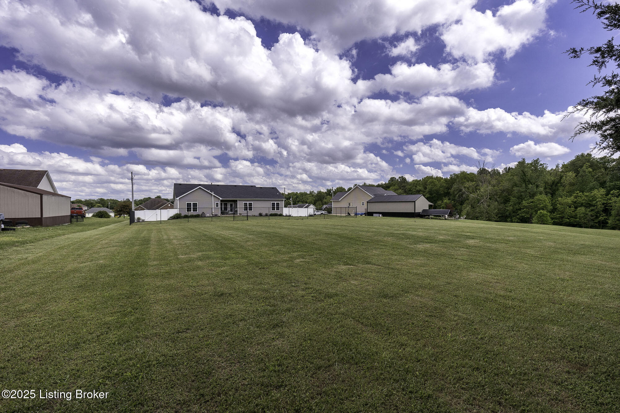 188 Wakefield Dr