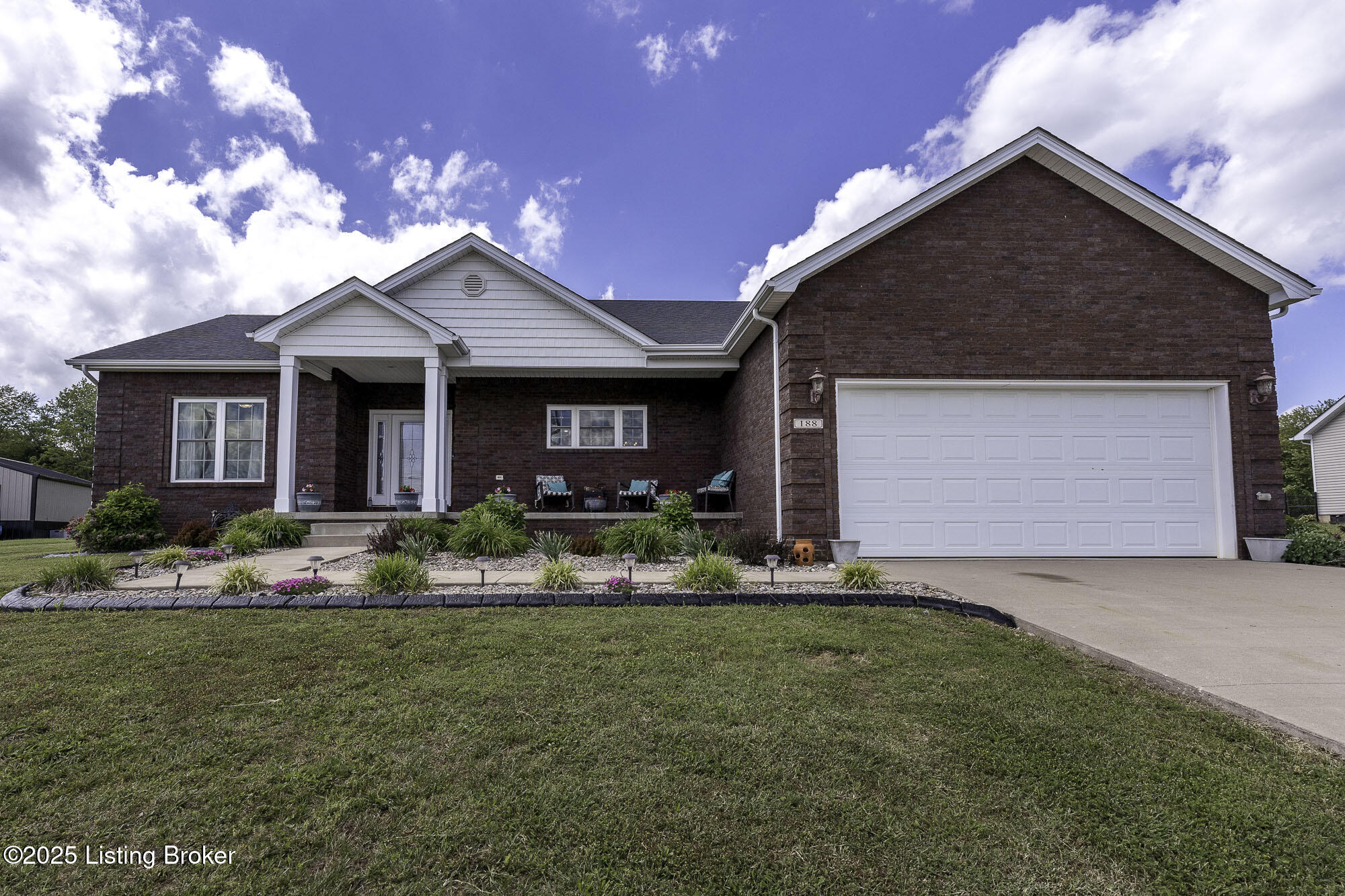 188 Wakefield Dr