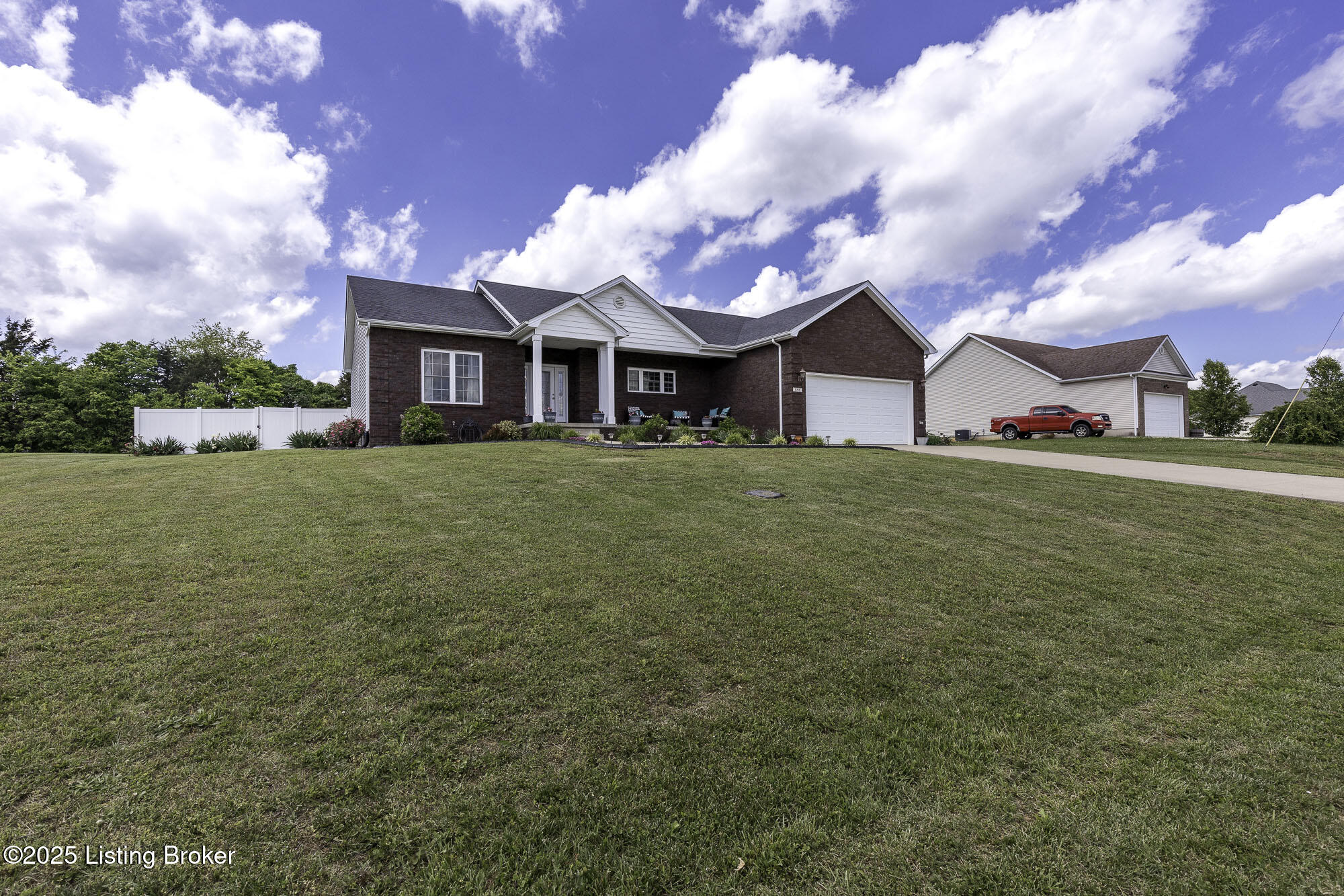 188 Wakefield Dr
