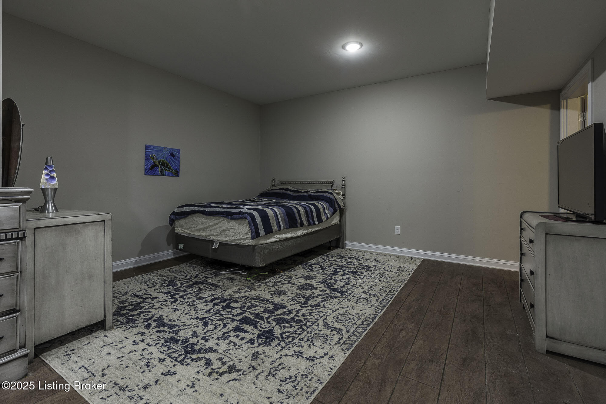 188 Wakefield Dr