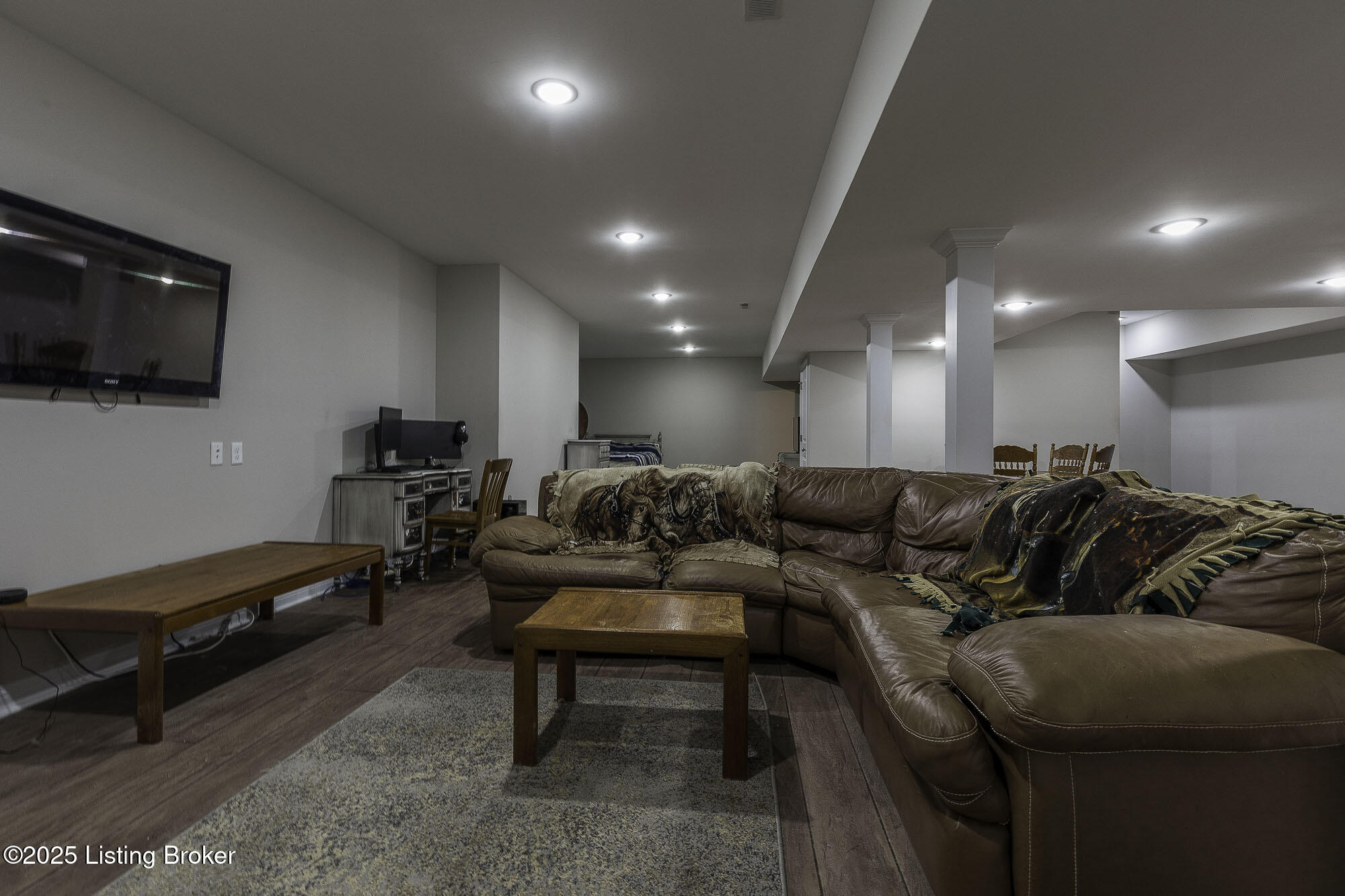 188 Wakefield Dr