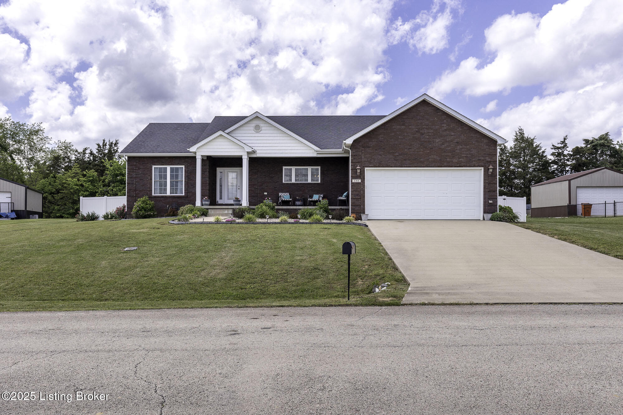 188 Wakefield Dr