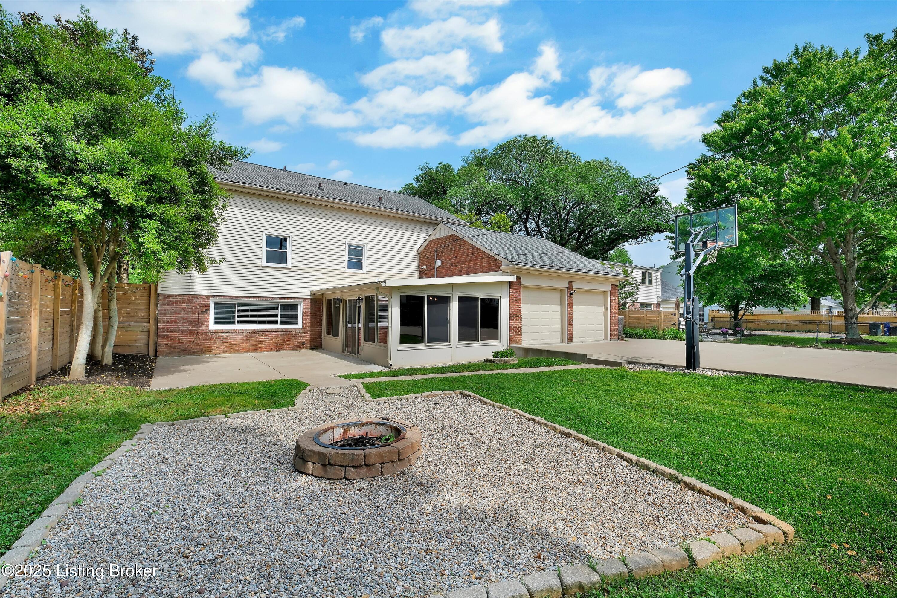 3700 Old Brownsboro Hills Rd