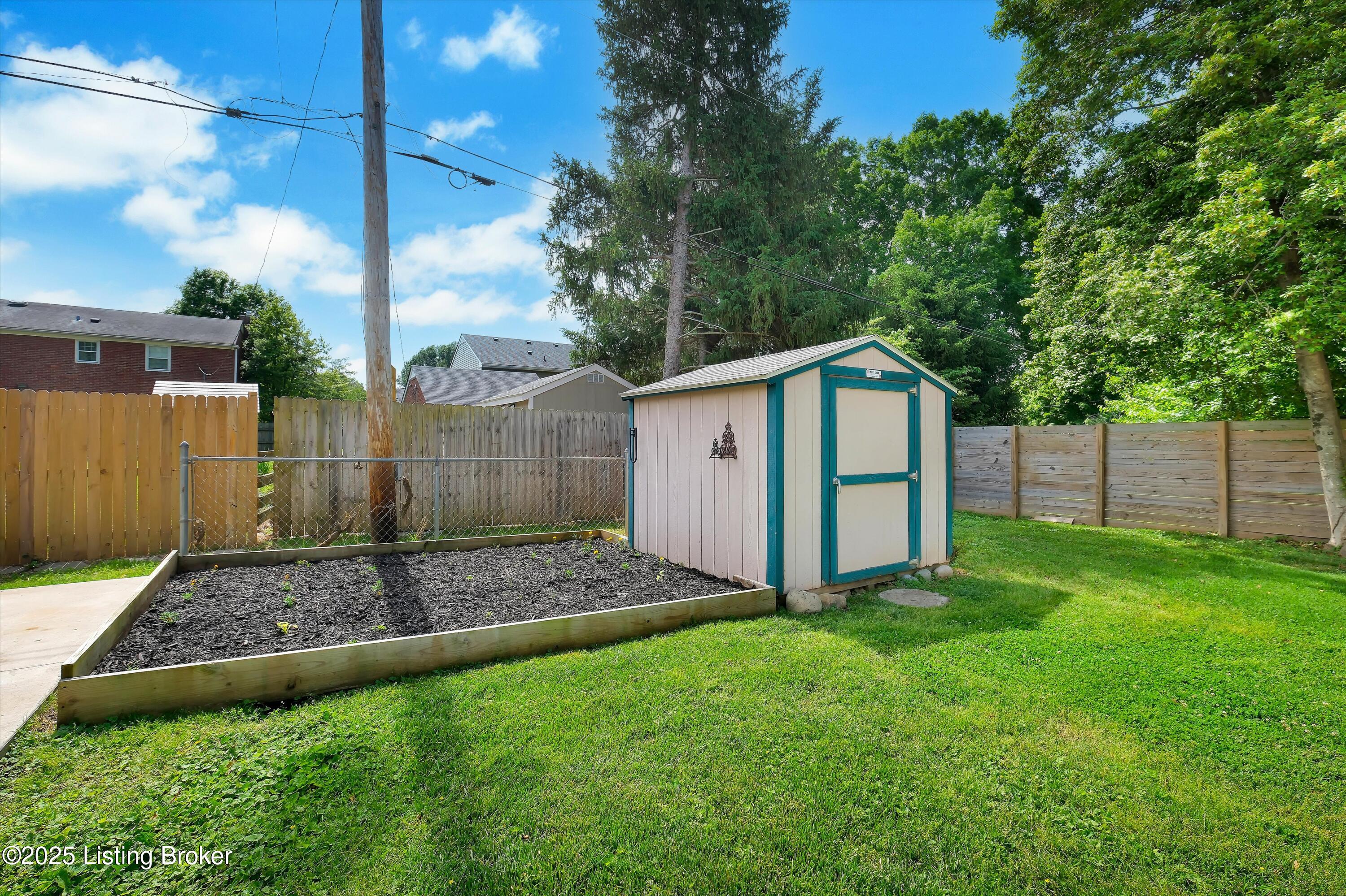 3700 Old Brownsboro Hills Rd