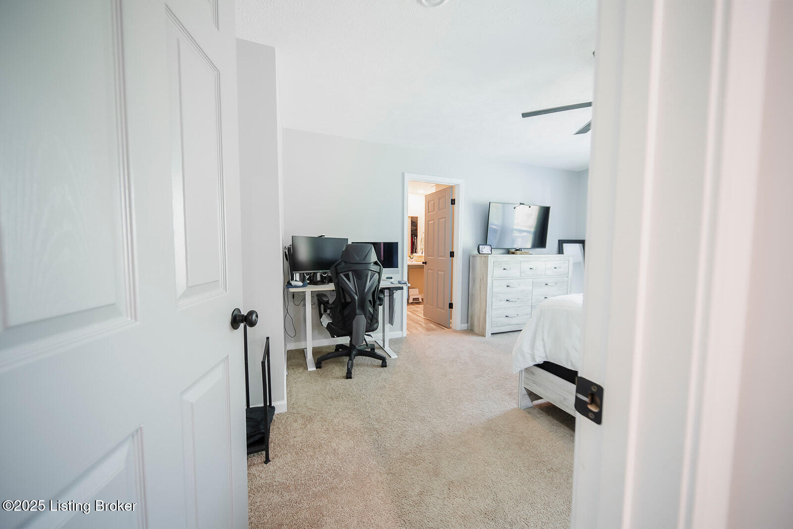 8633 Warbler Branch Way