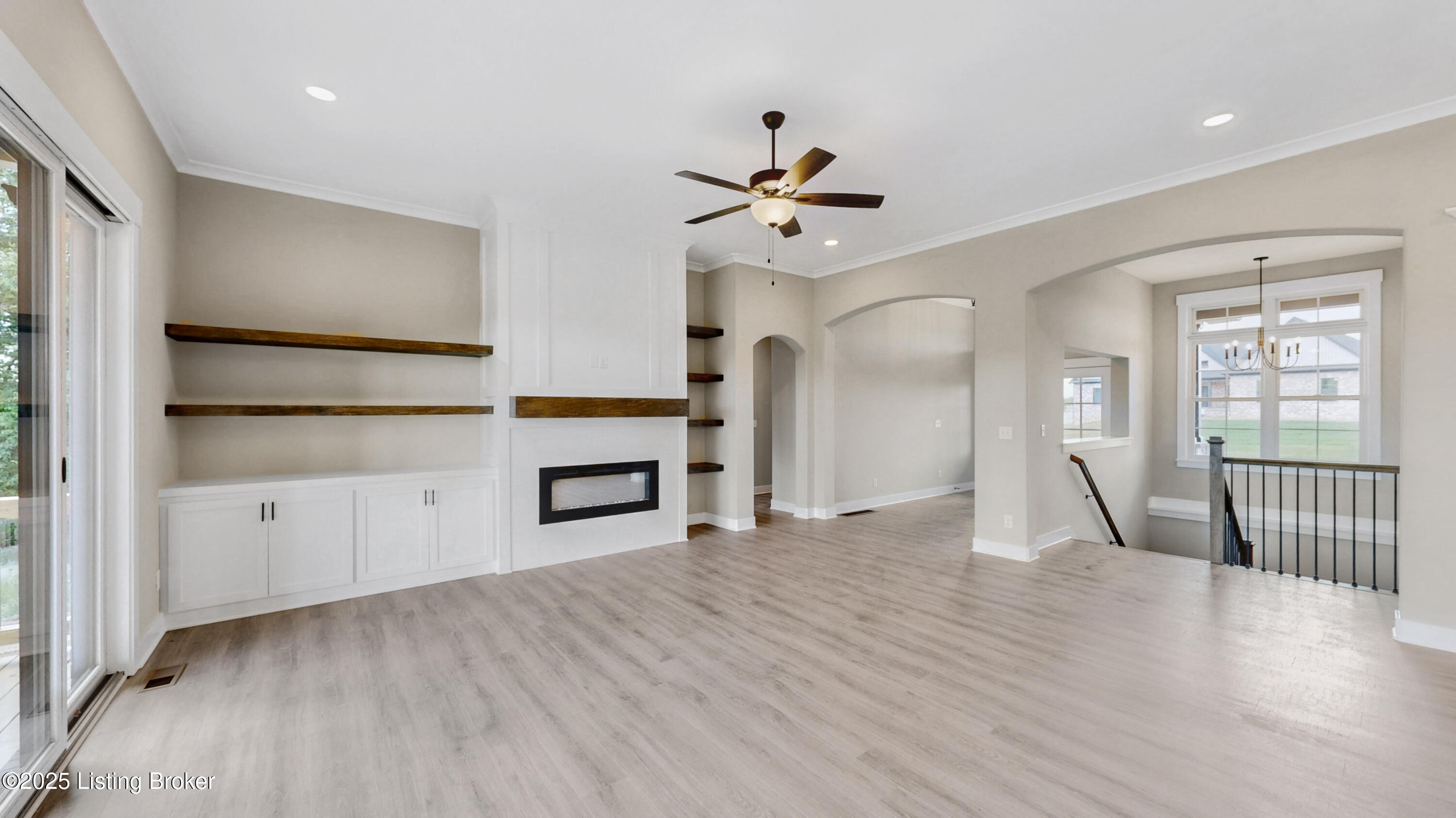 27 Dalton Dr