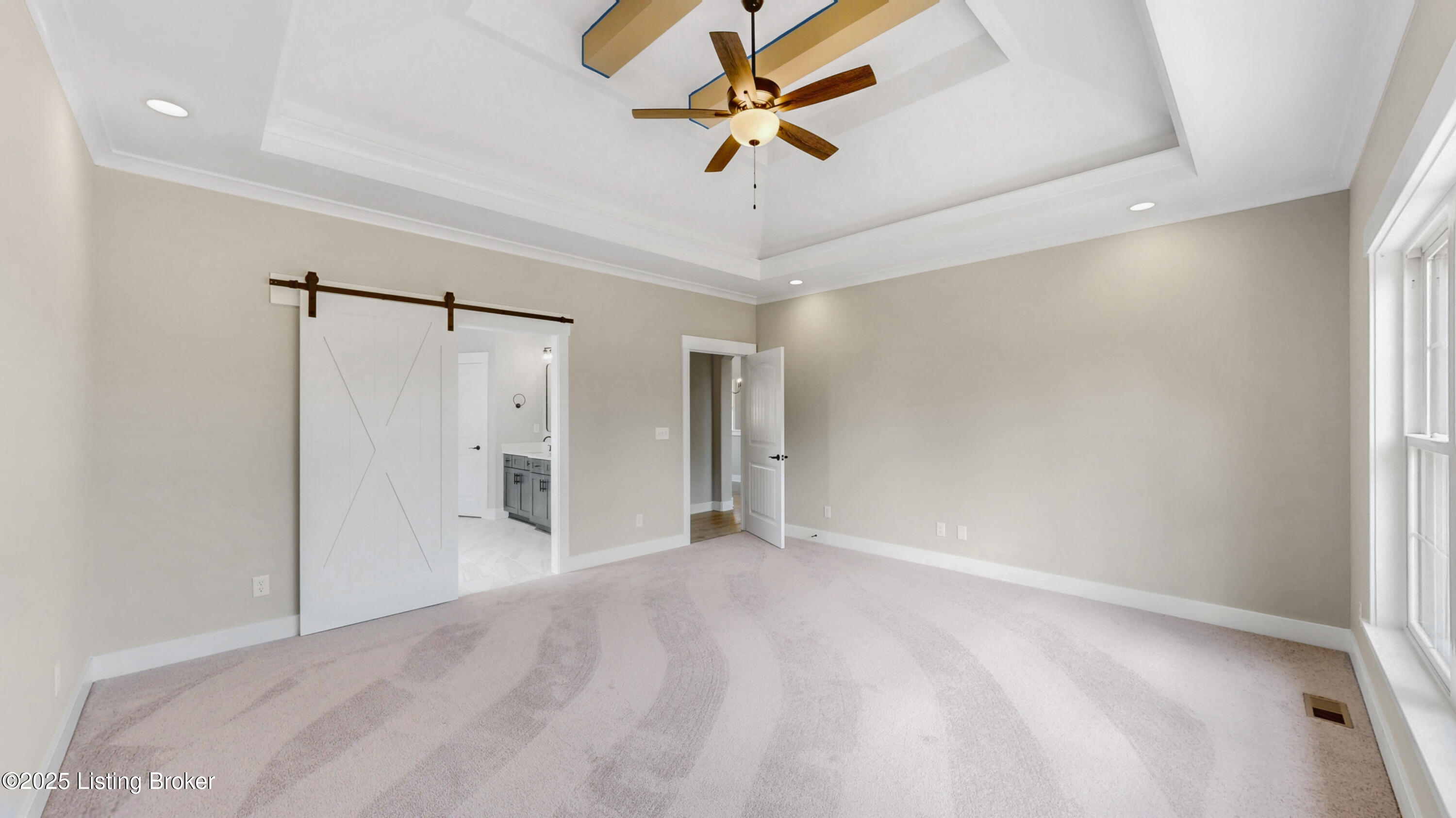 27 Dalton Dr