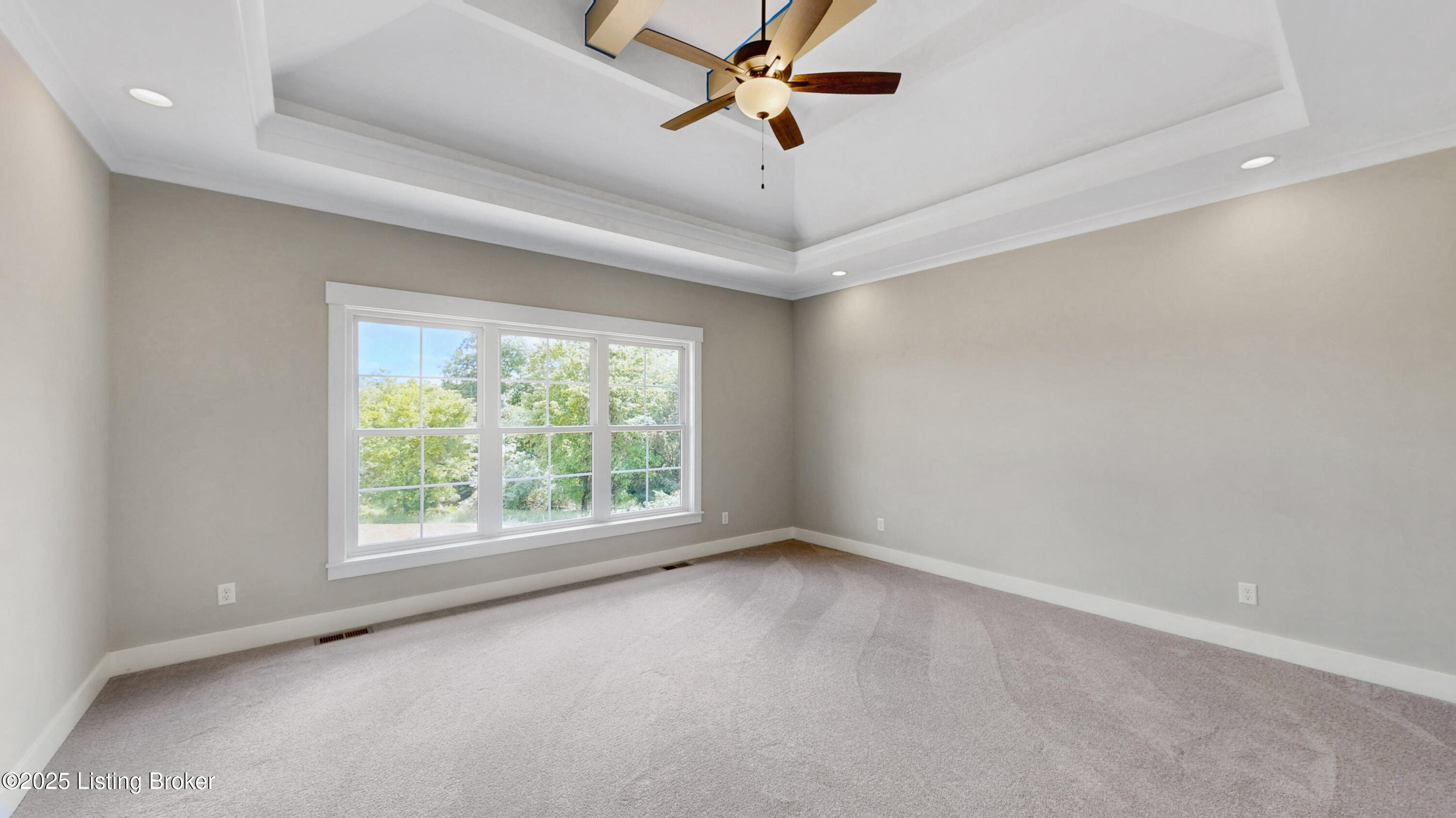 27 Dalton Dr