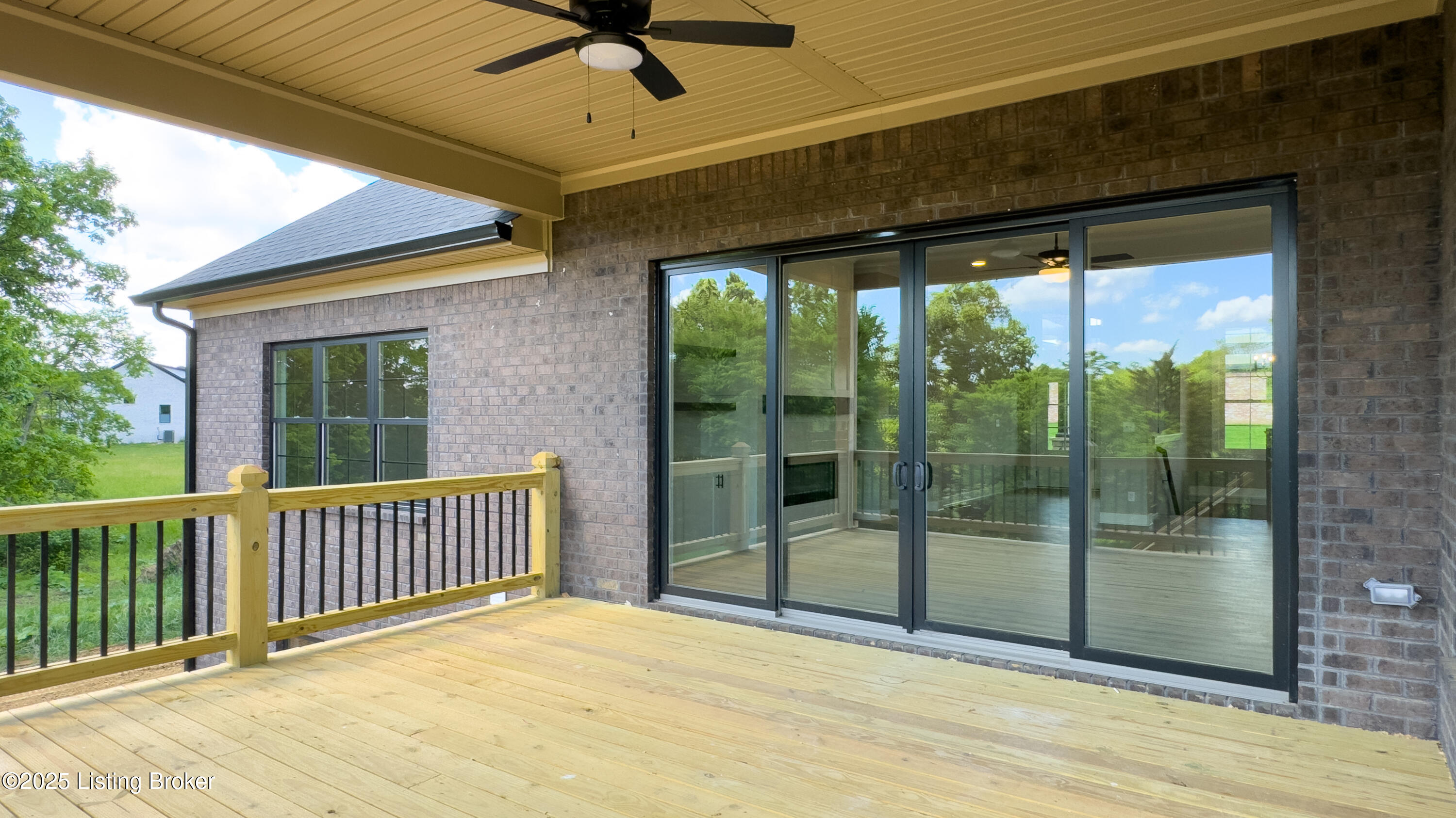 27 Dalton Dr