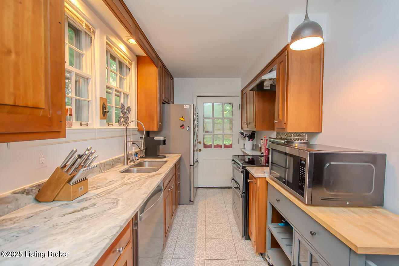 101 Alton Rd