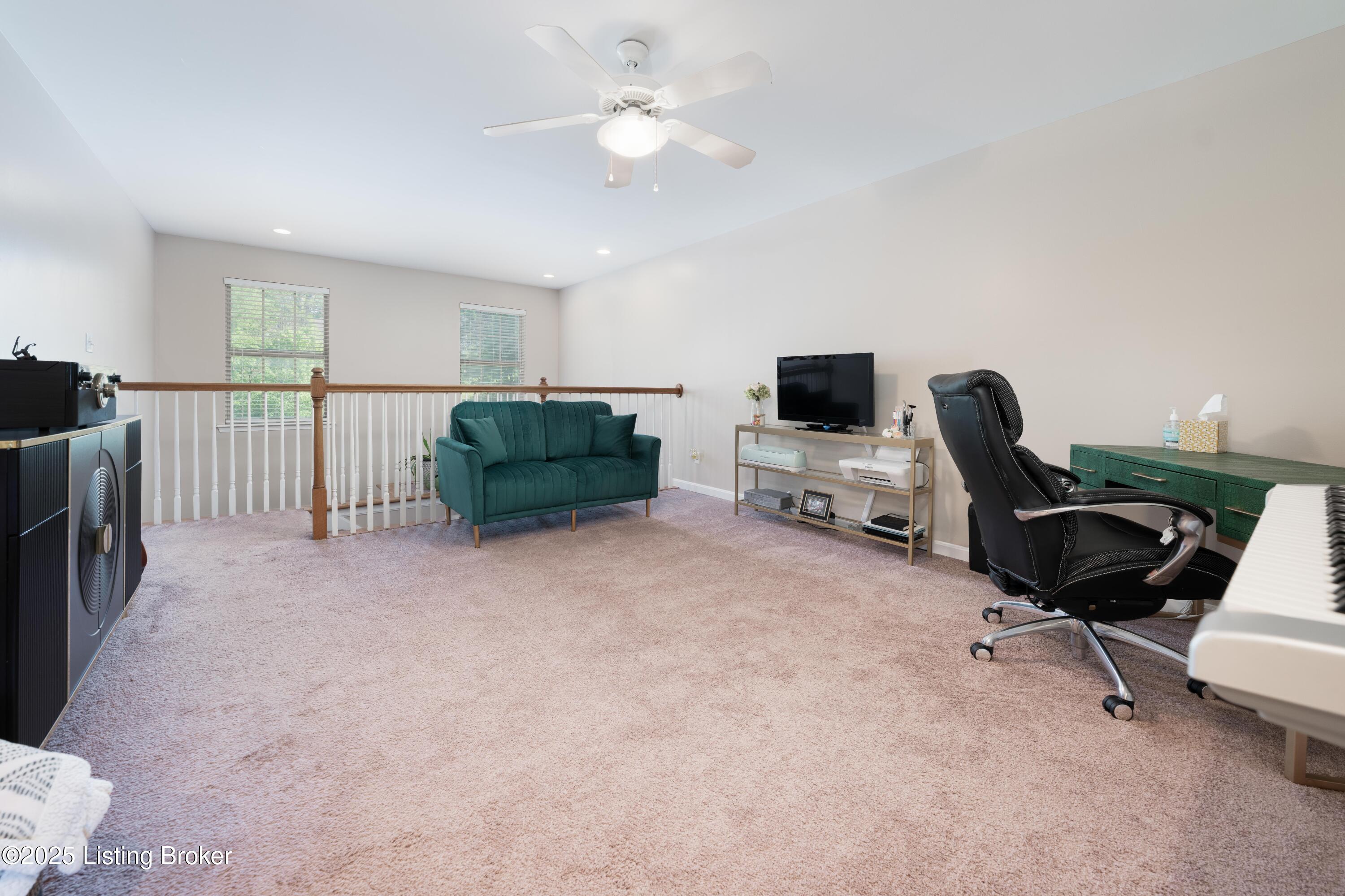 321 Lagrange Villa Dr
