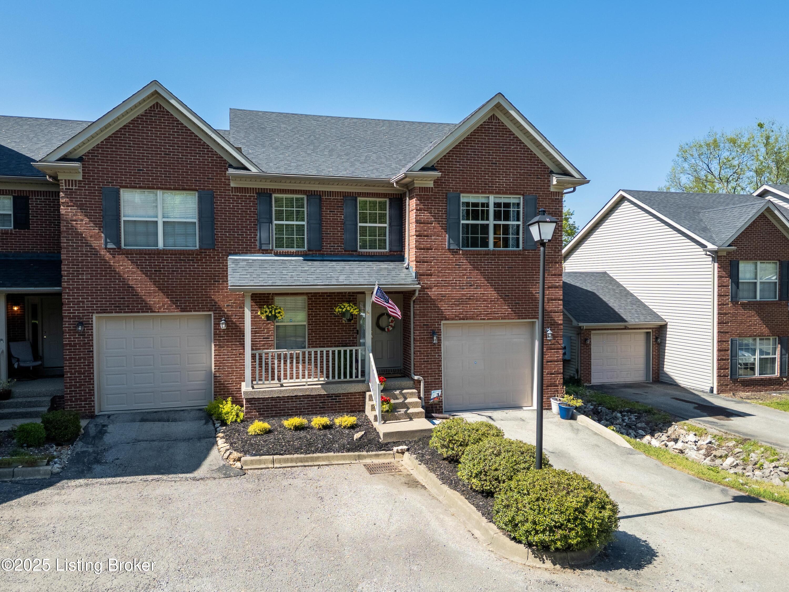 321 Lagrange Villa Dr