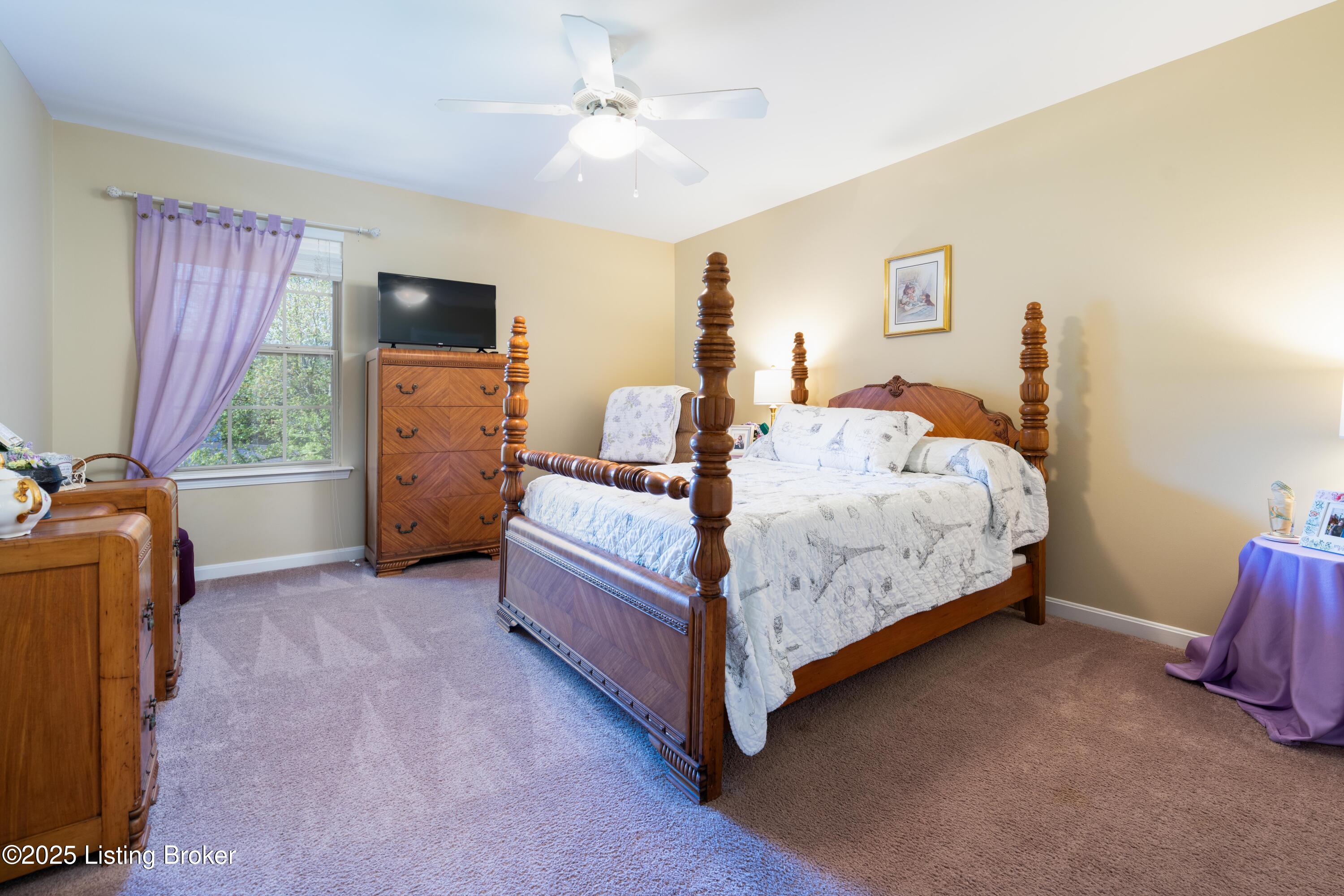 321 Lagrange Villa Dr