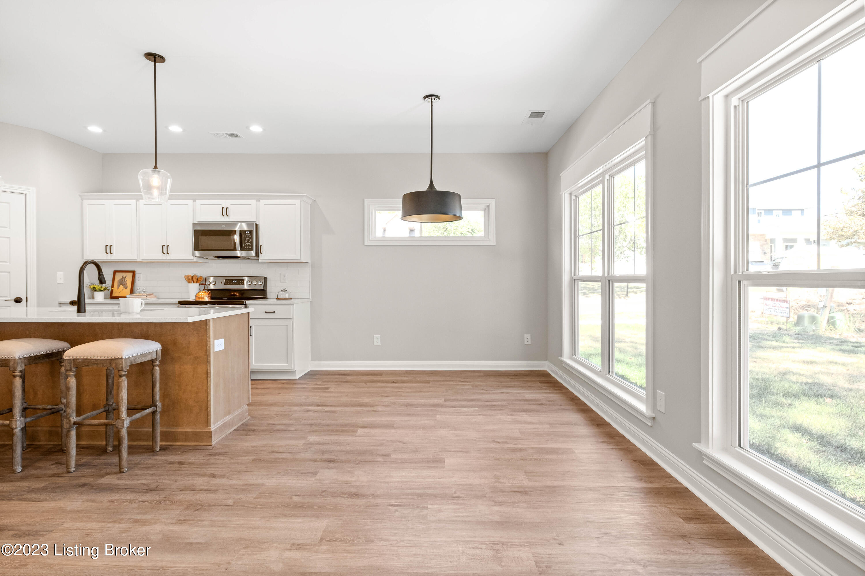 801 Artisan Pkwy