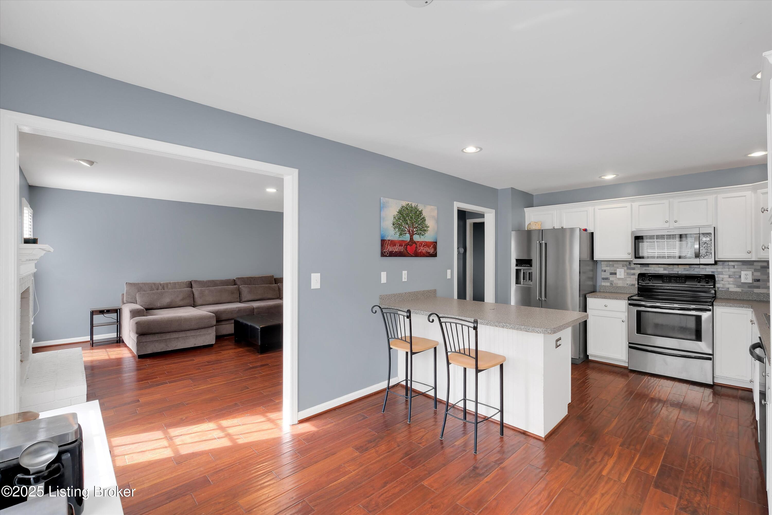 4313 Brownsboro Glen Rd