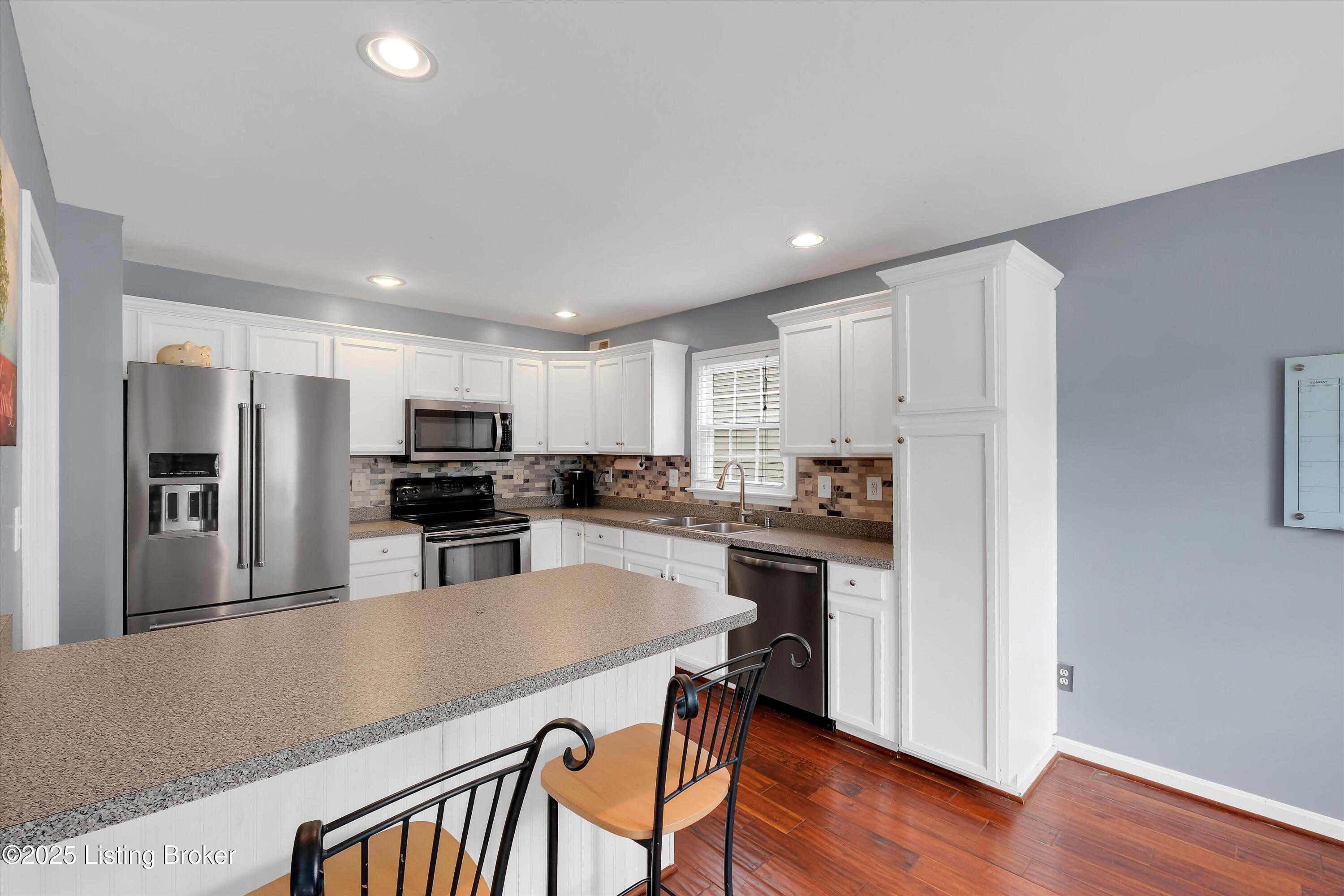 4313 Brownsboro Glen Rd