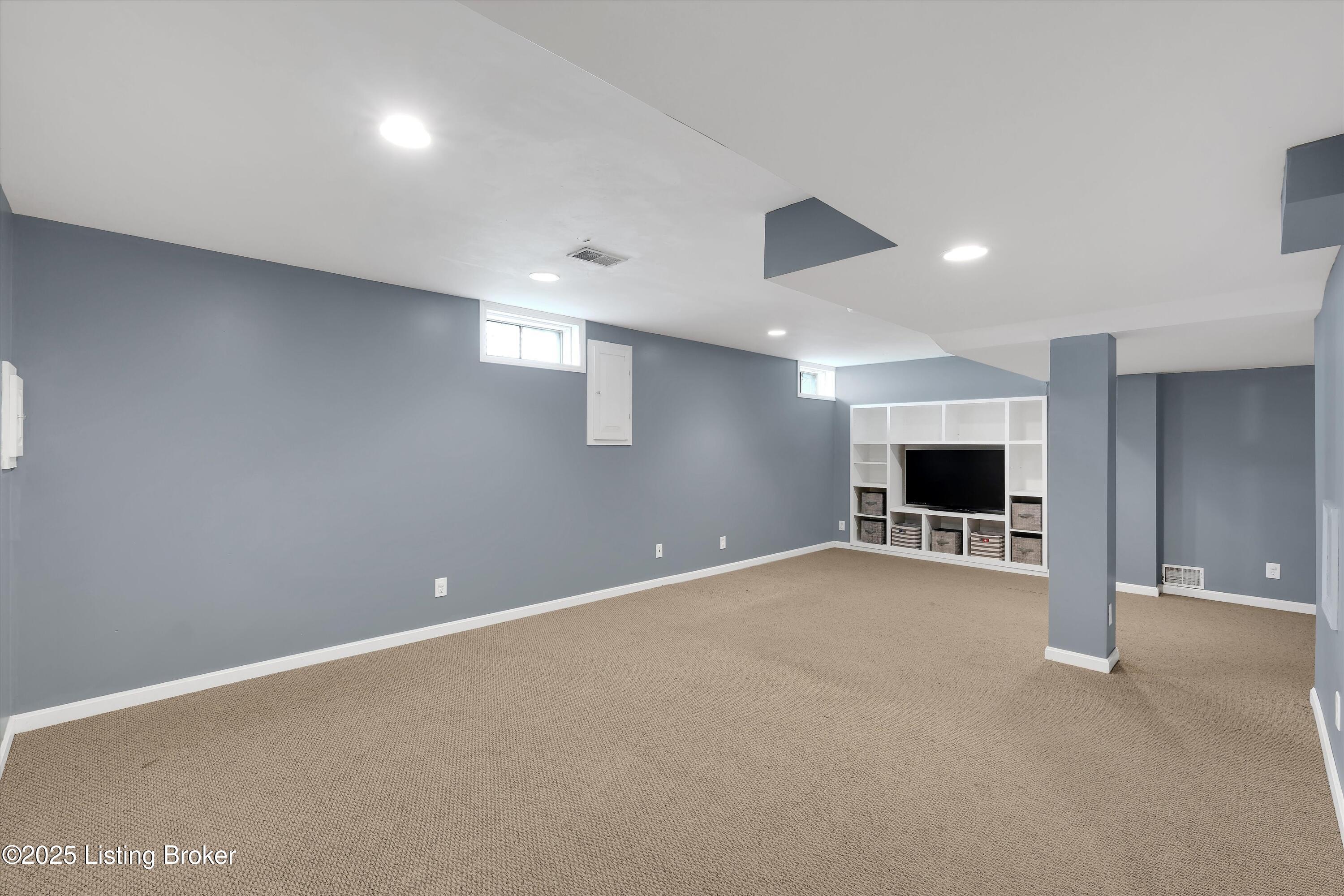 4313 Brownsboro Glen Rd