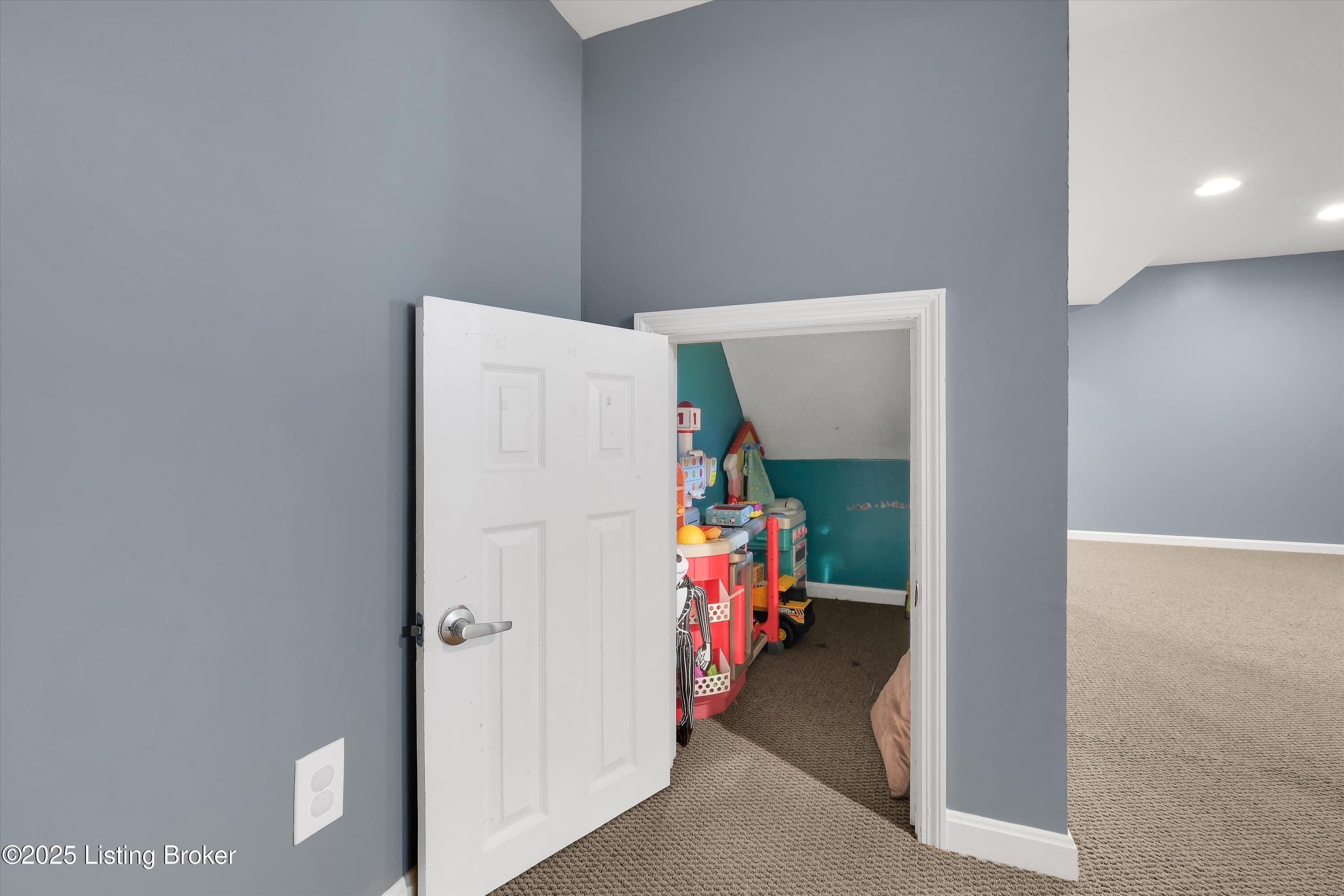 4313 Brownsboro Glen Rd