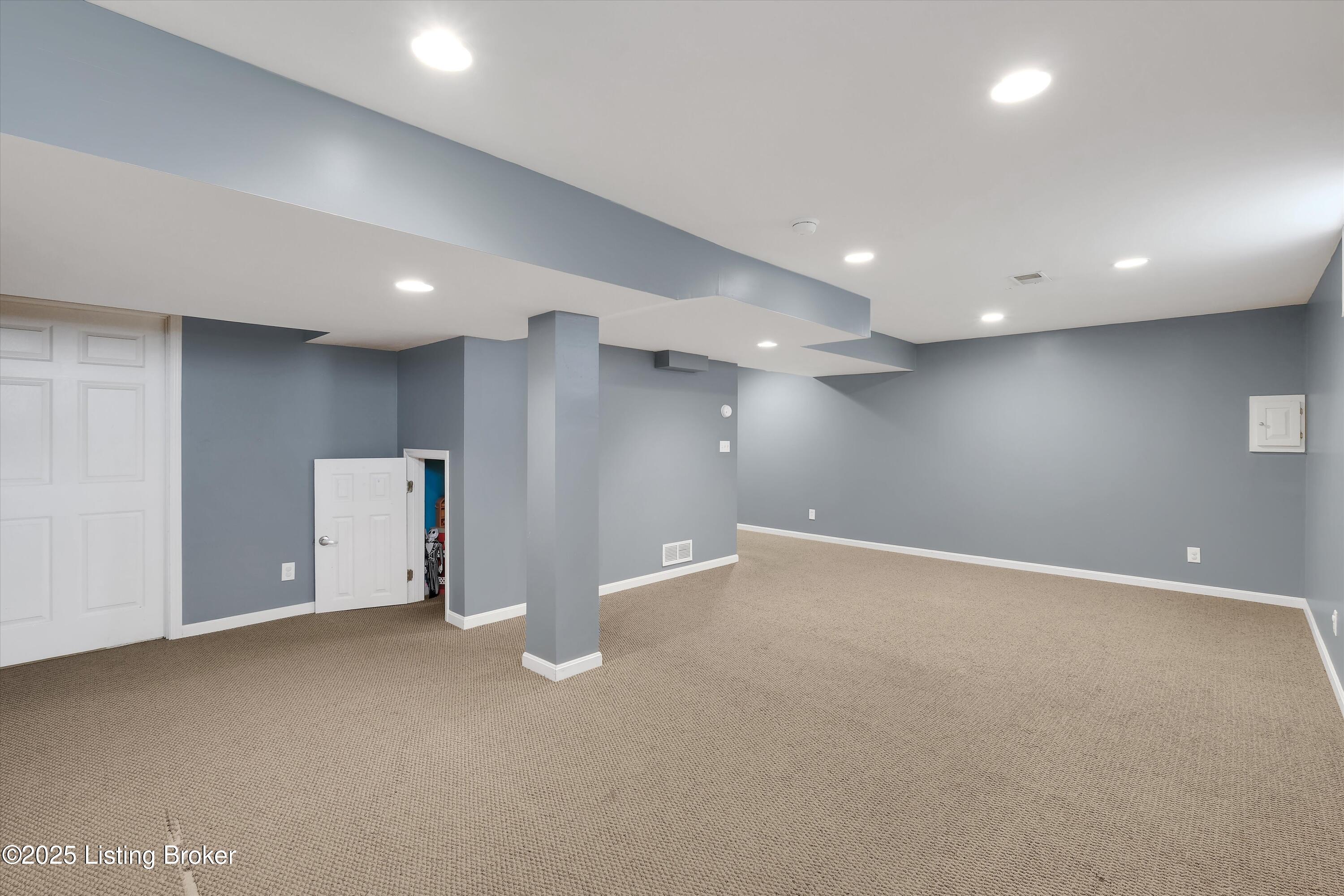 4313 Brownsboro Glen Rd