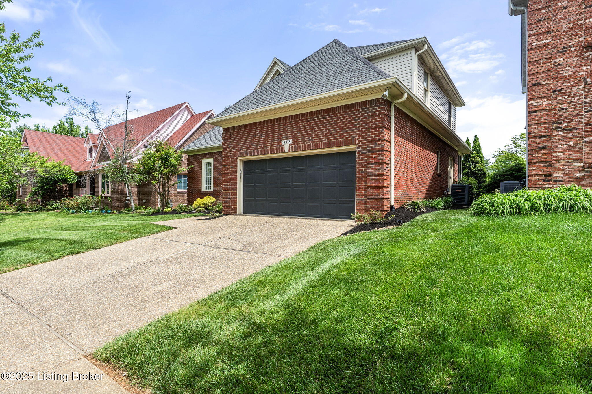3313 Indian Lake Dr