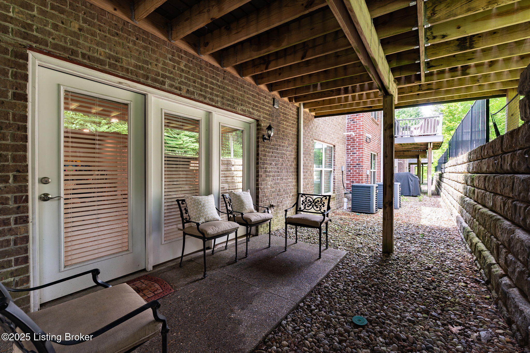 10243 Dorsey Pointe Cir