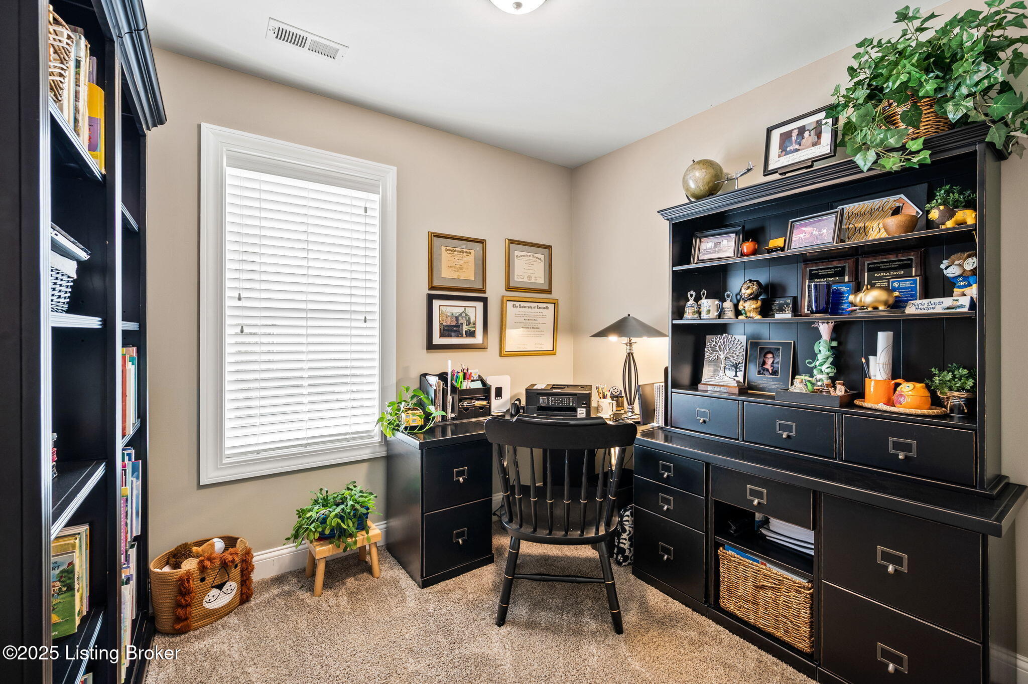 10243 Dorsey Pointe Cir