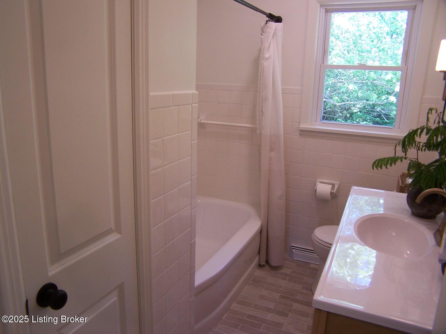 132 Goodloe Ave