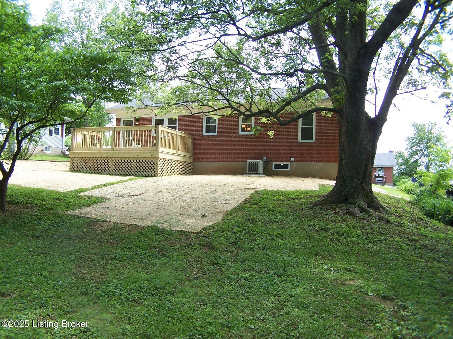 132 Goodloe Ave