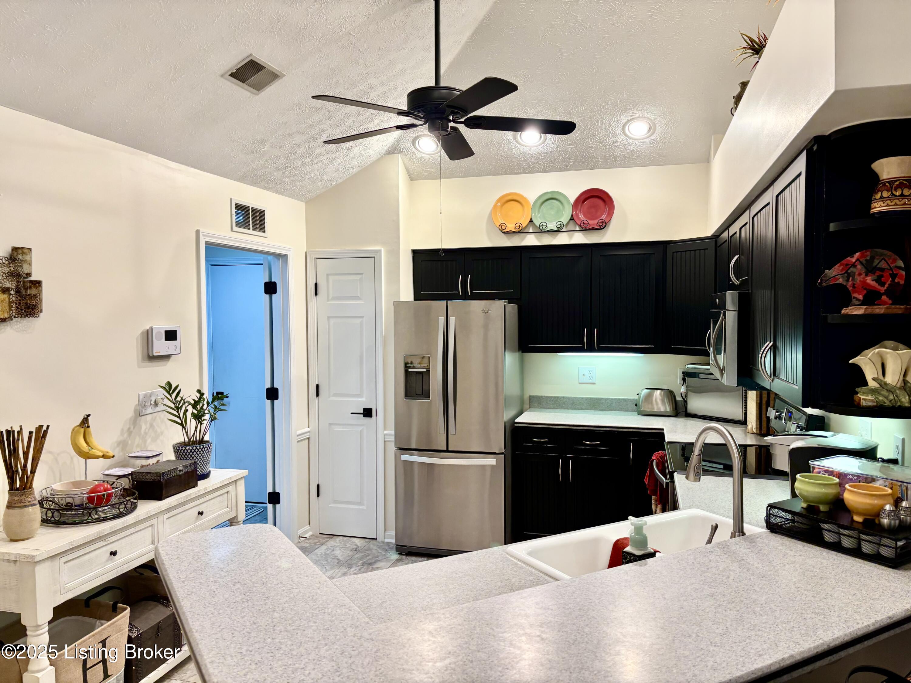 8118 St Andrews Village Dr