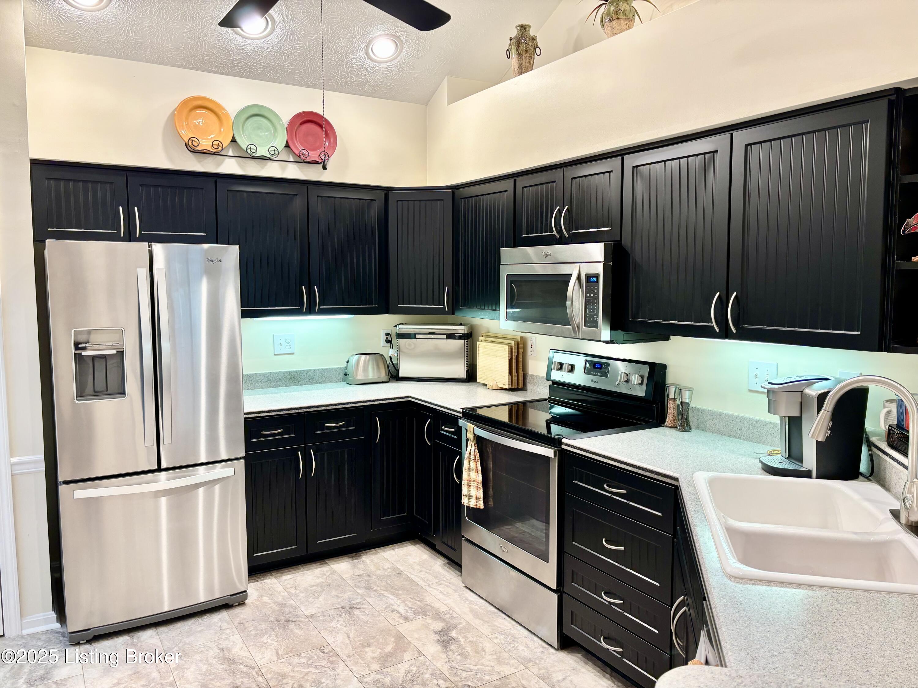 8118 St Andrews Village Dr