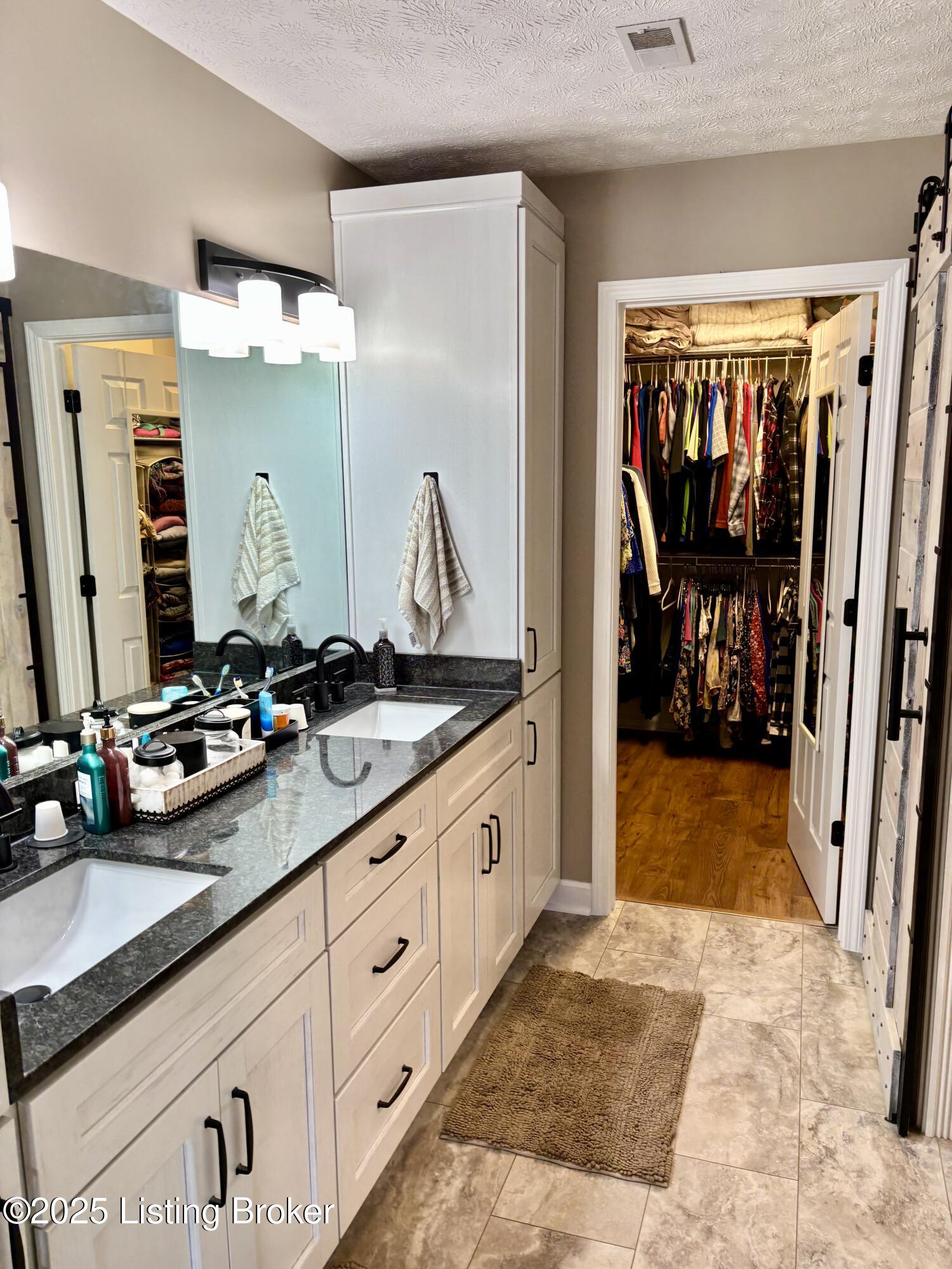 8118 St Andrews Village Dr
