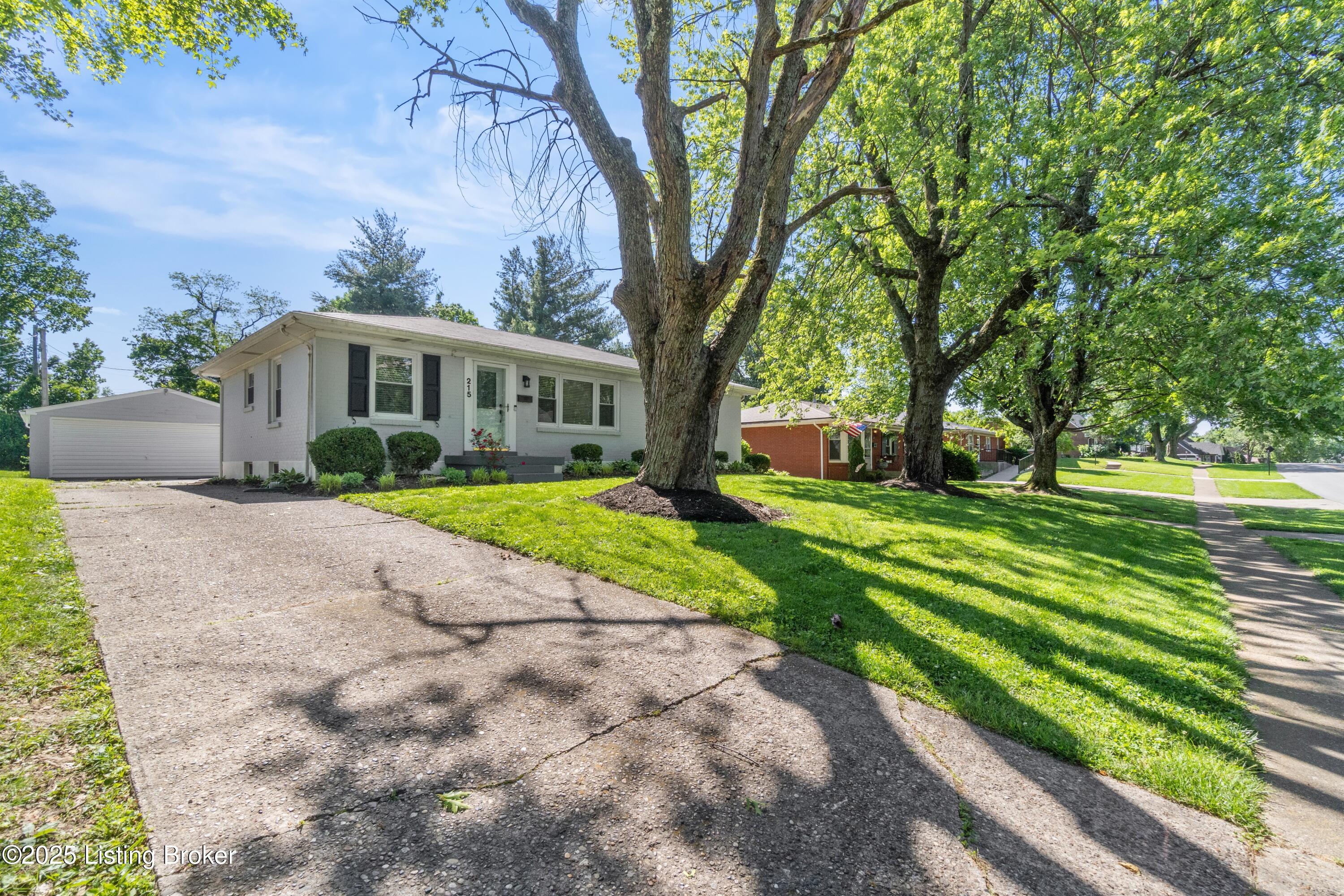 215 Marengo Dr