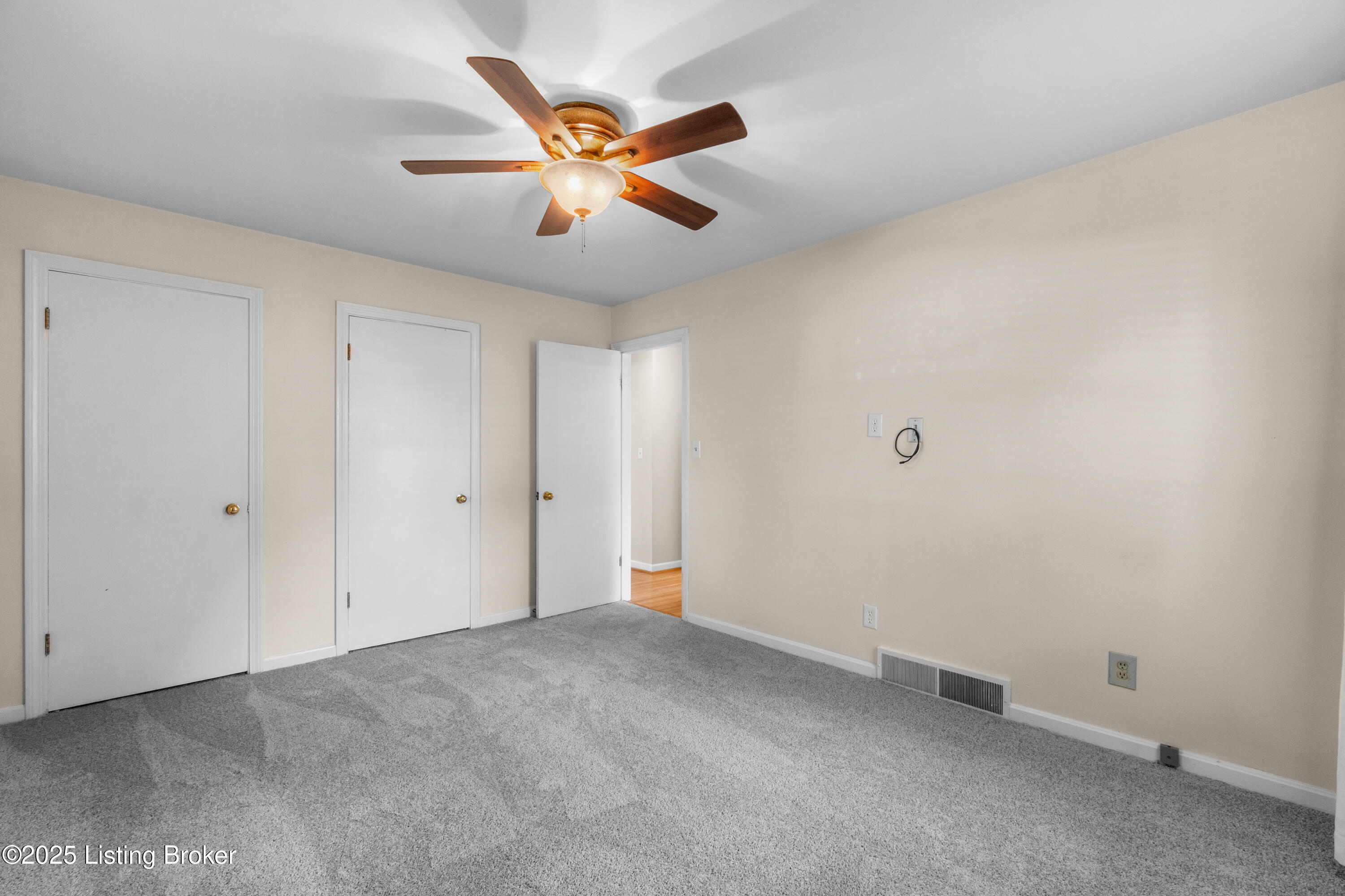 215 Marengo Dr