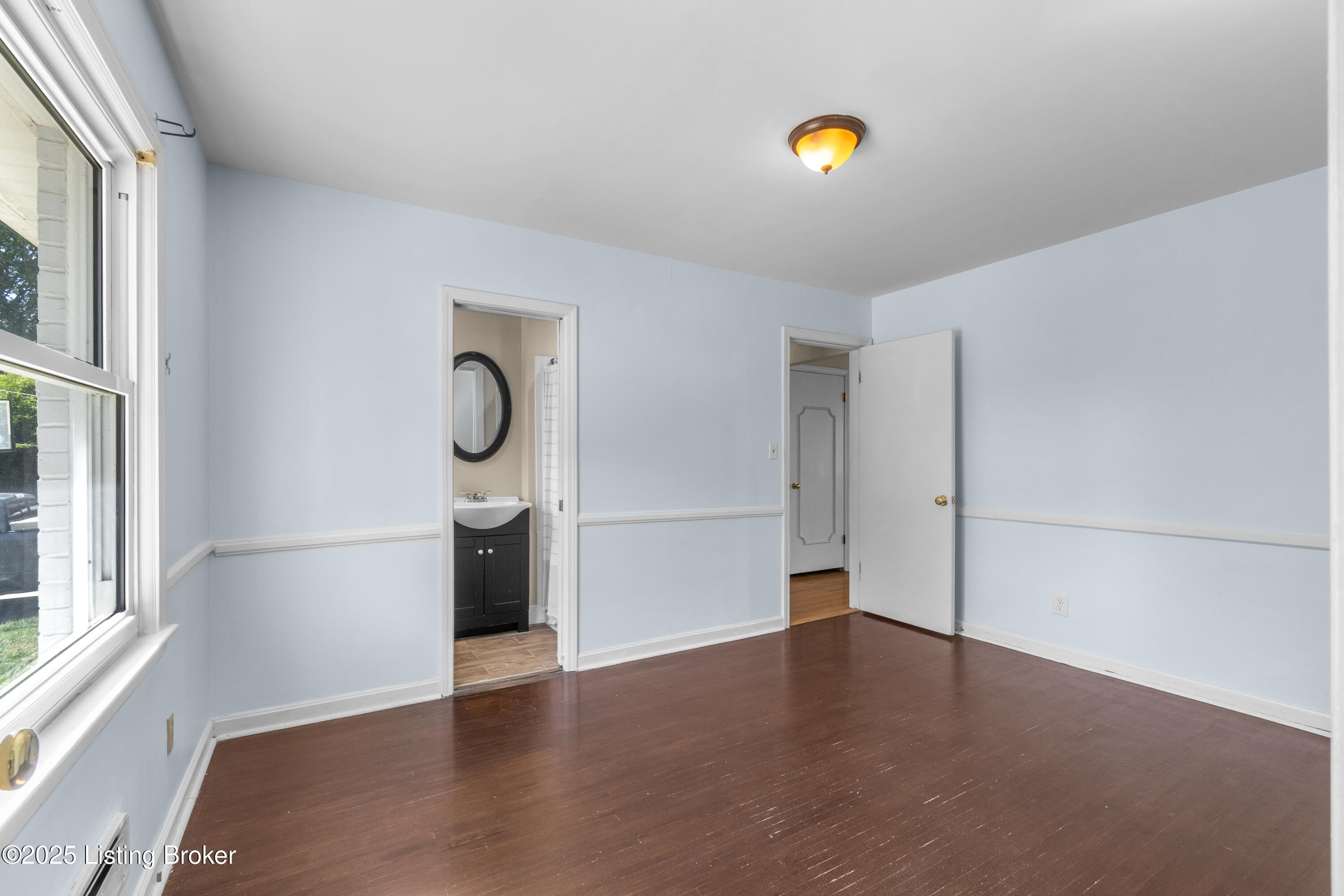 215 Marengo Dr