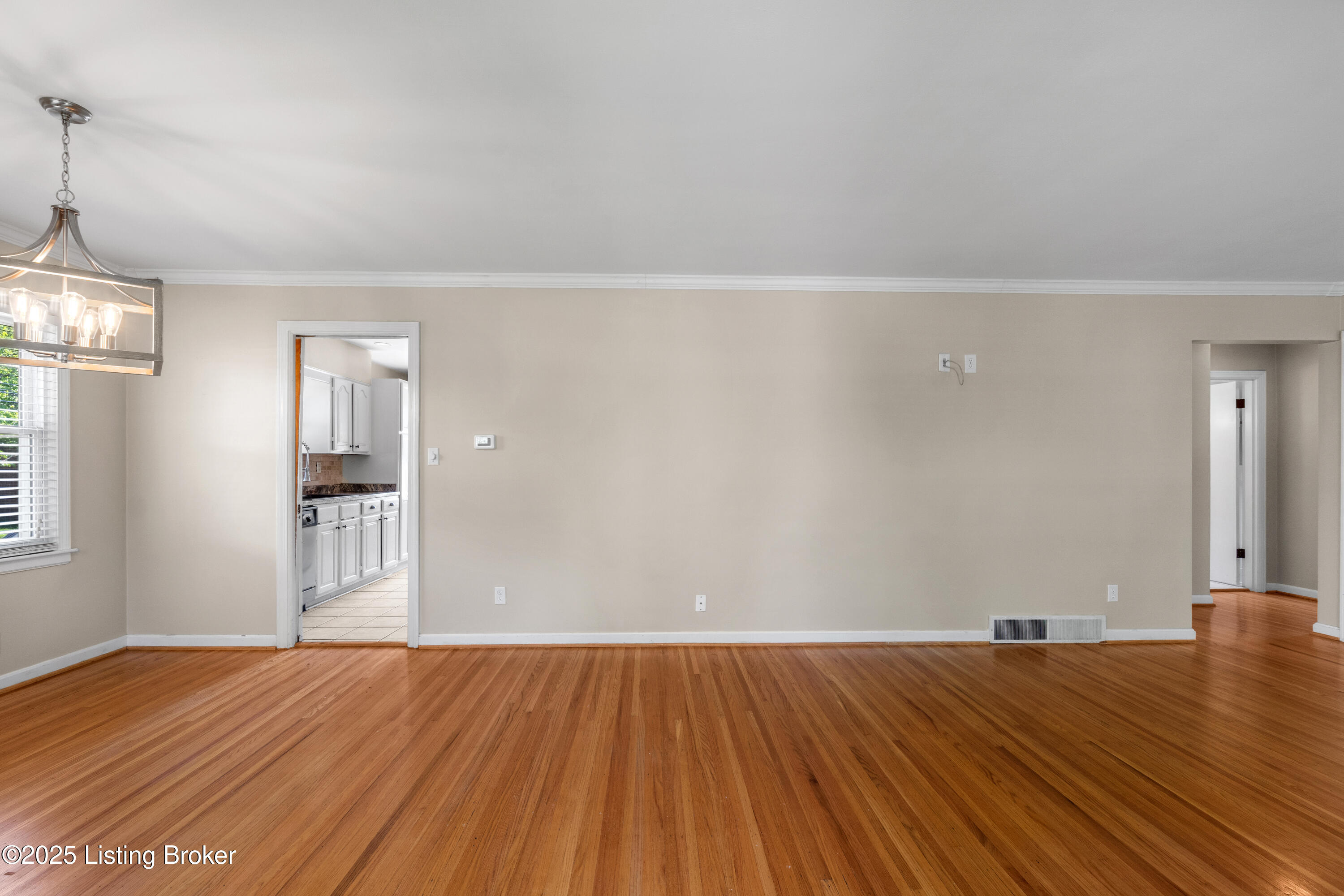 215 Marengo Dr