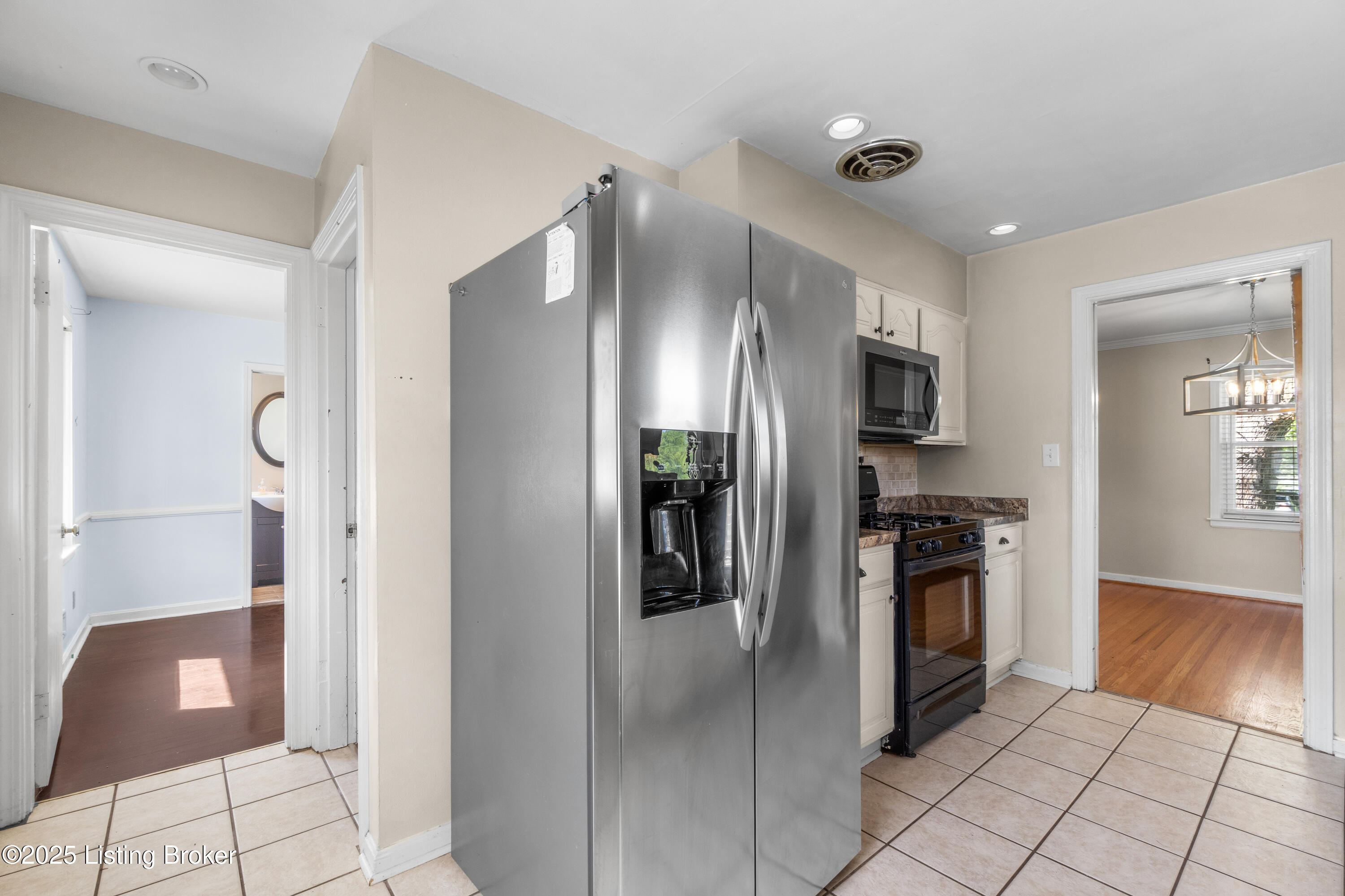 215 Marengo Dr