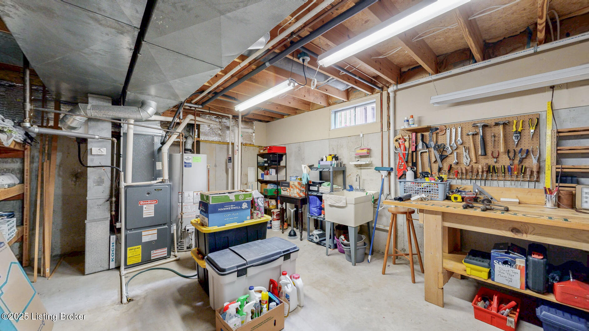 11003 Fox Moore Ct