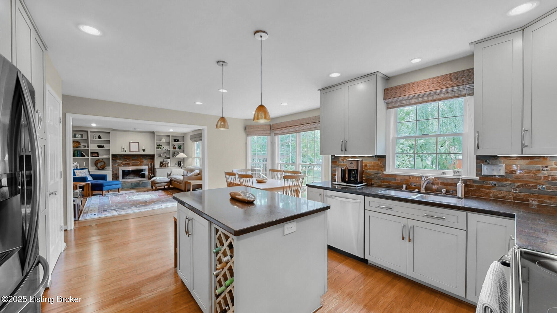 11003 Fox Moore Ct