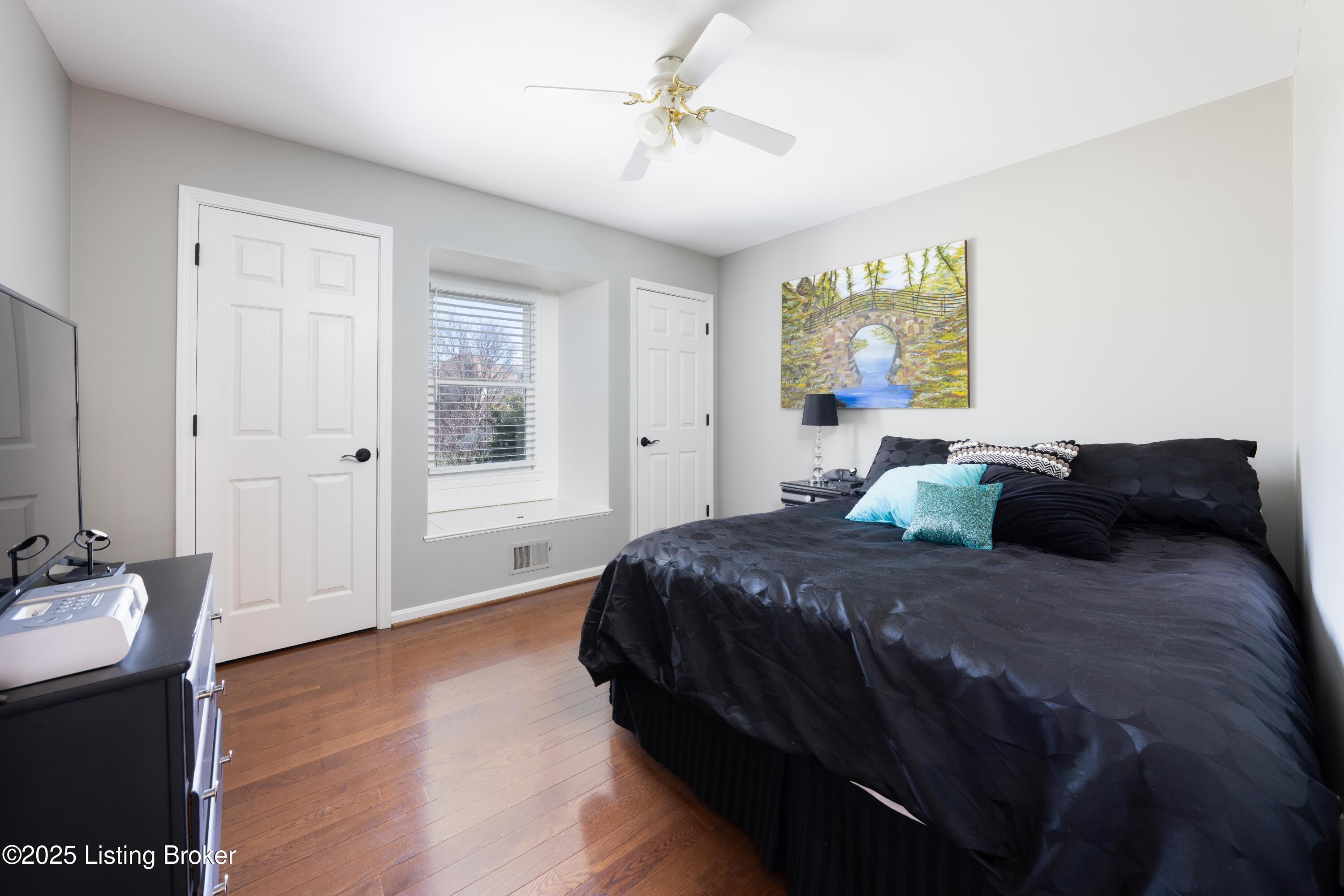 14208 Willow Grove Cir