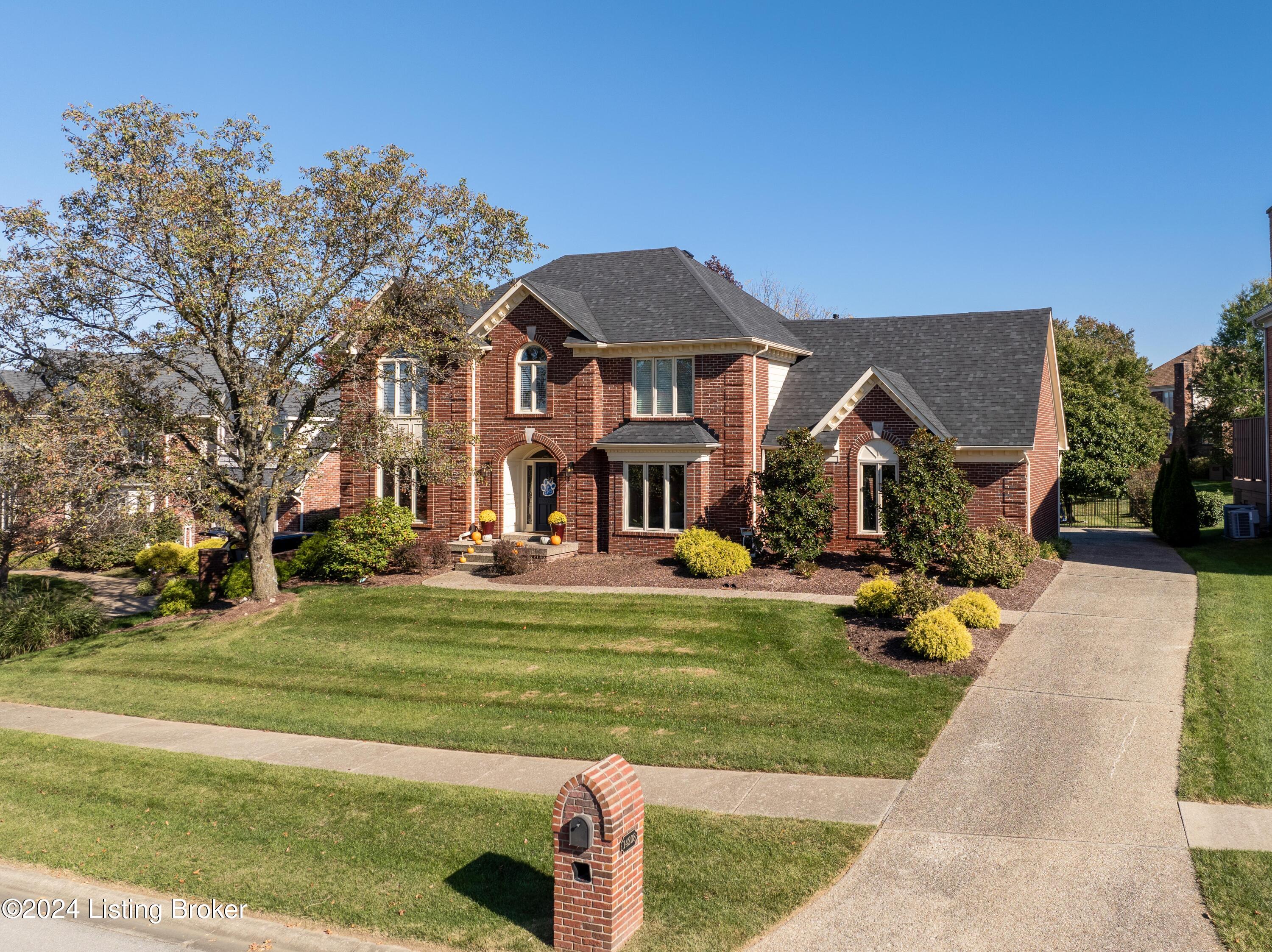 14208 Willow Grove Cir