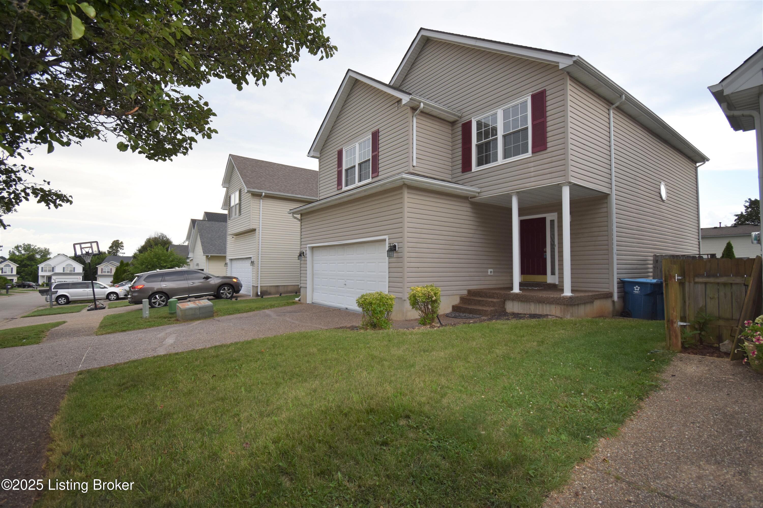 3921 Pinoak View Ct