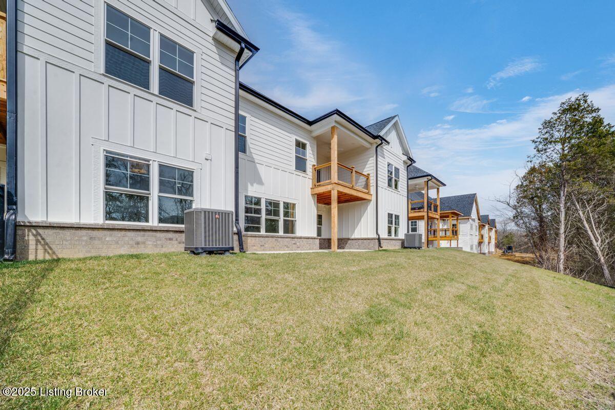 14642 Reserve Park Pl 2