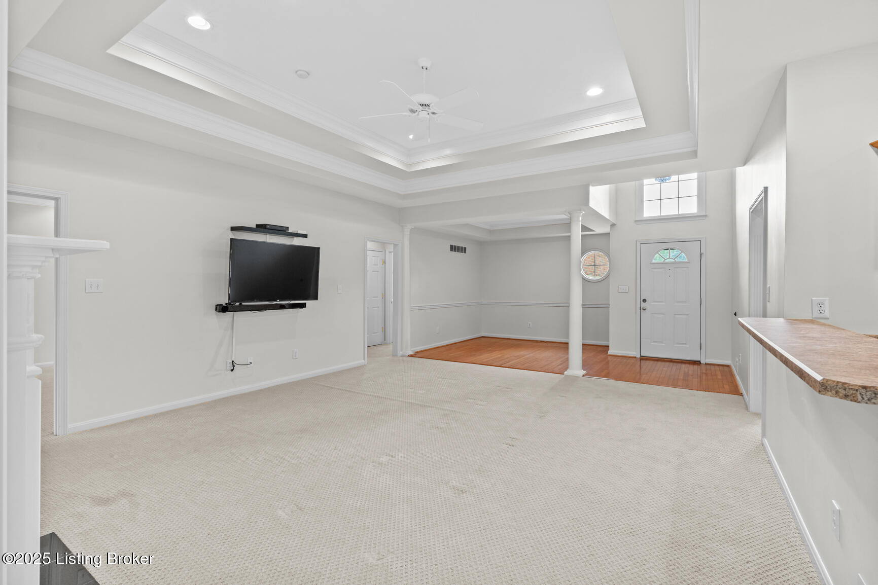10121 Cave Creek Rd