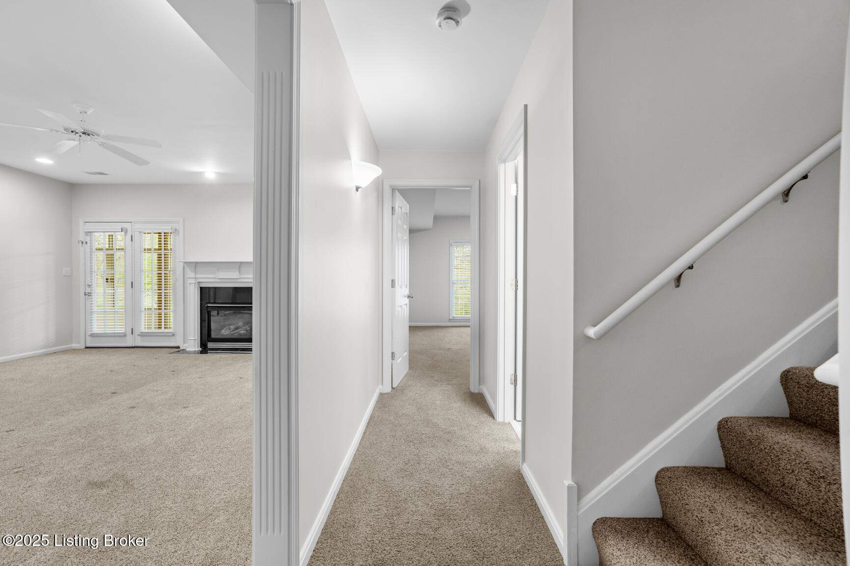 10121 Cave Creek Rd