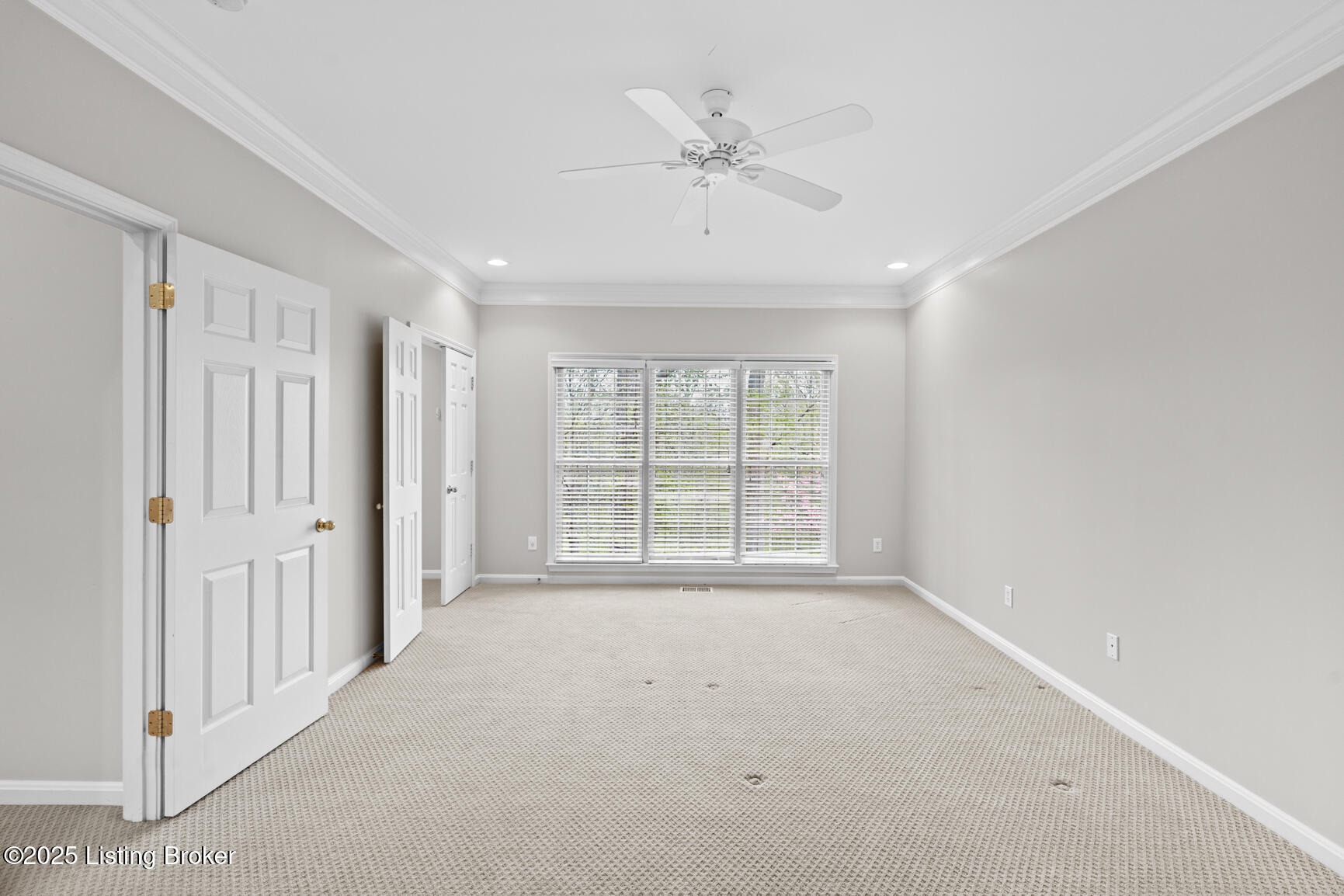 10121 Cave Creek Rd
