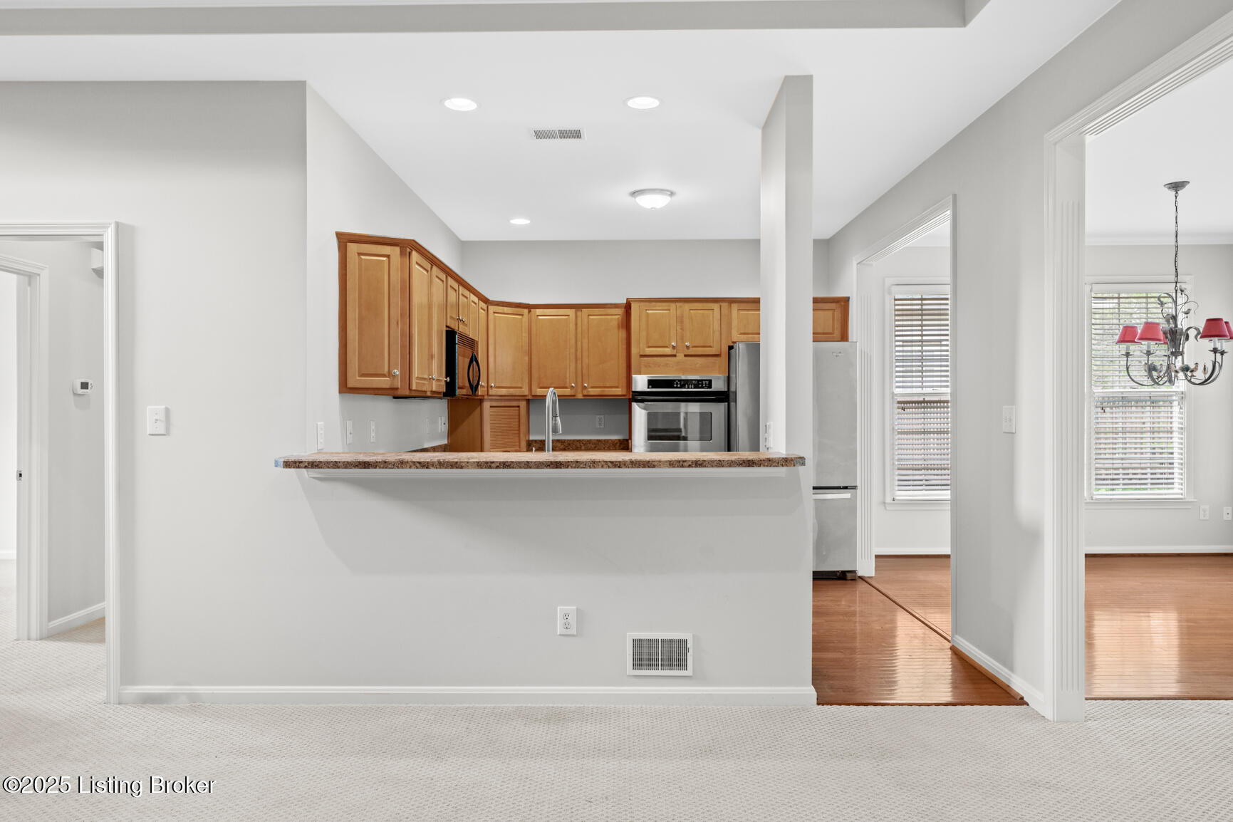 10121 Cave Creek Rd